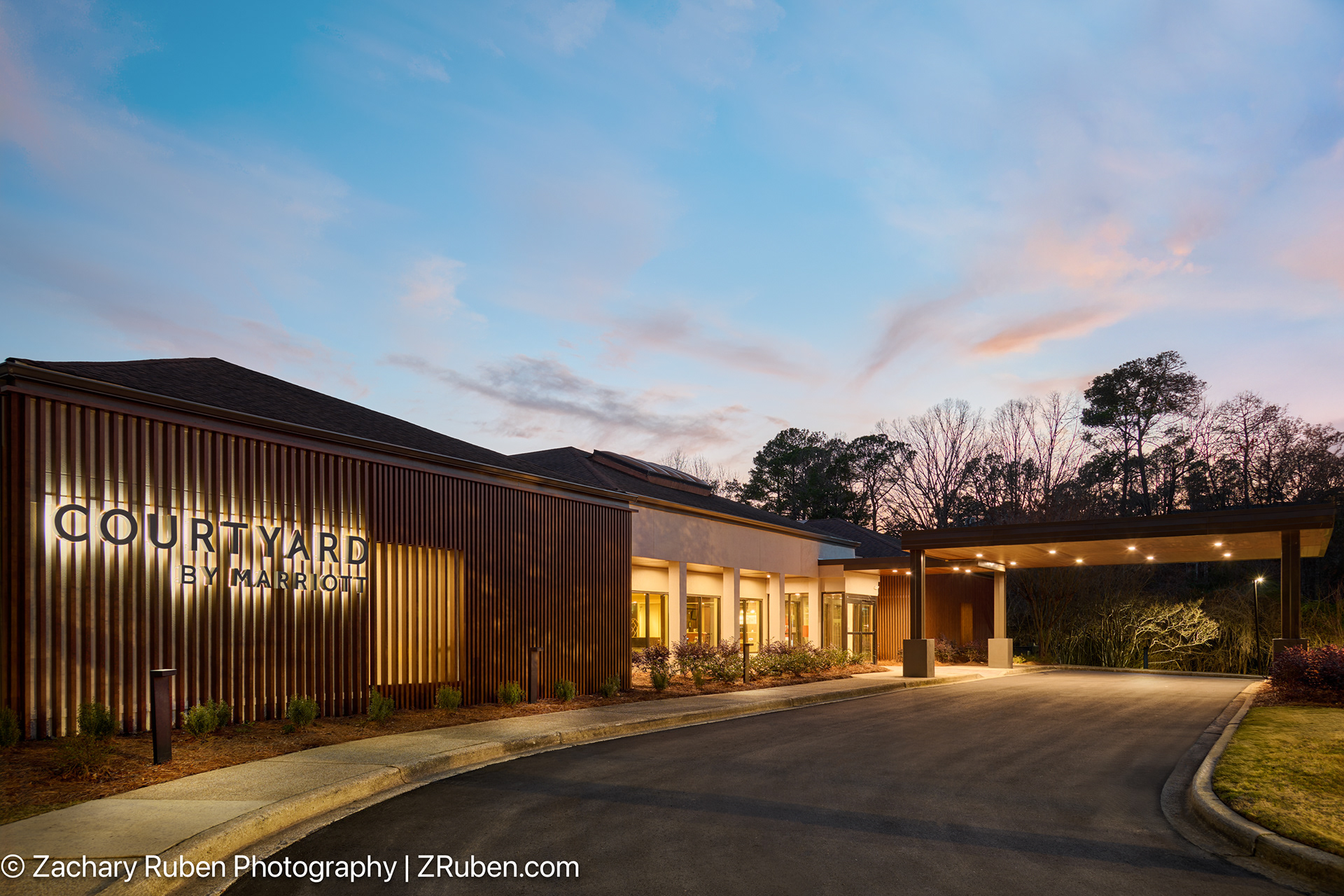 Exterior Dusk at Courtyard Birmingham Hoover