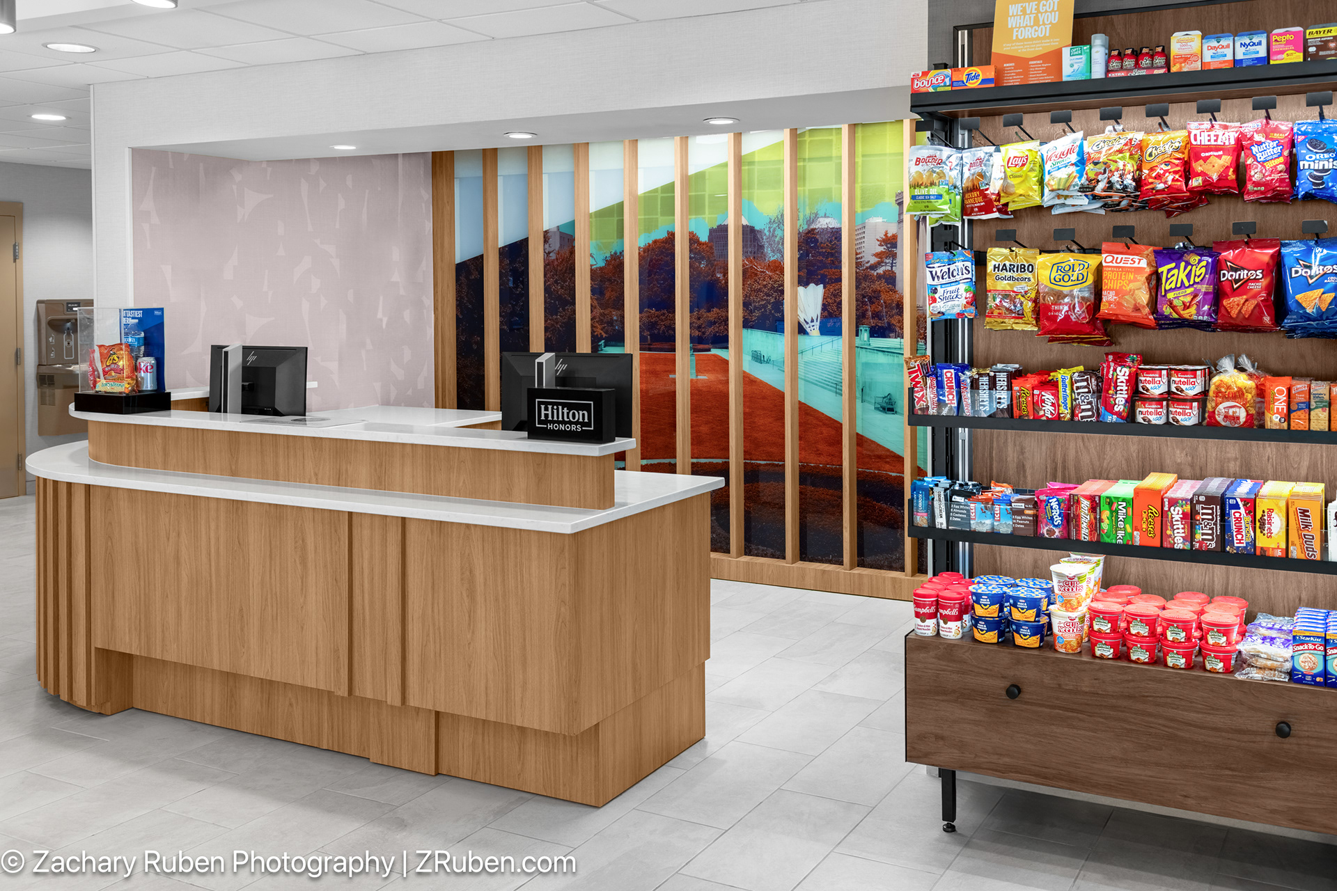 Front Desk at Hampton Inn Kansas City/Shawnee Mission