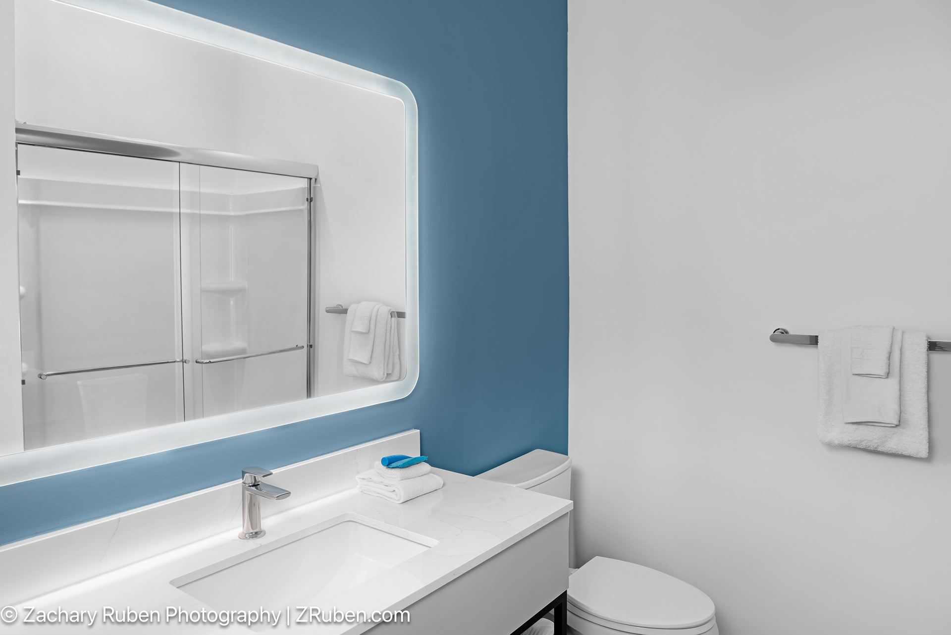 Shower at StudioRes LaGrange