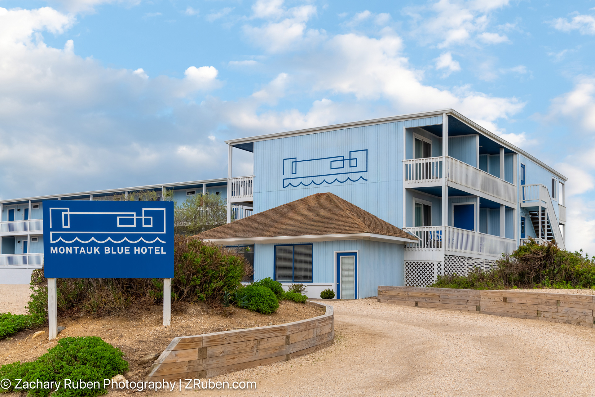 Exterior Day at Montauk Blue Hotel