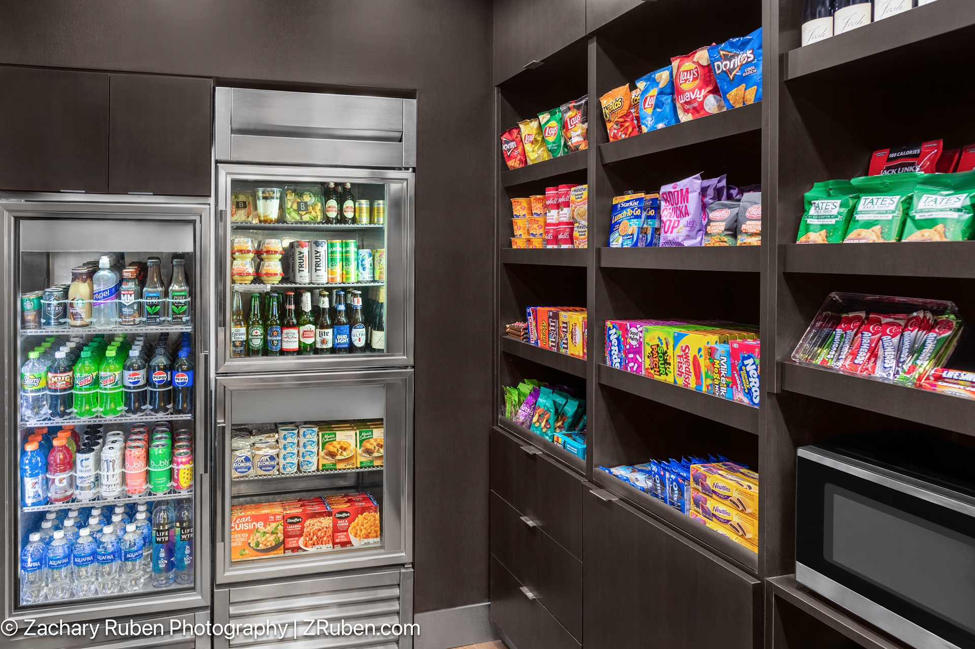 24 Hour Market at Courtyard Fort Lauderdale Coral Springs