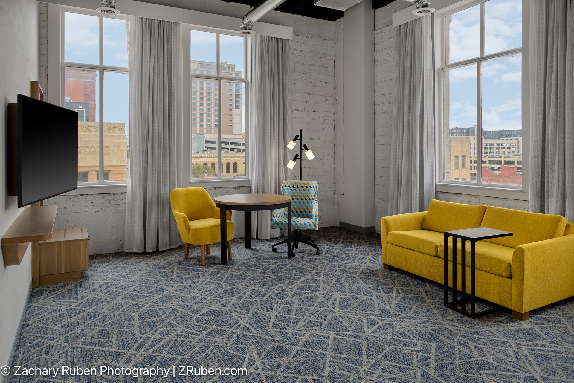 Suite at Hampton Inn Lincoln Downtown