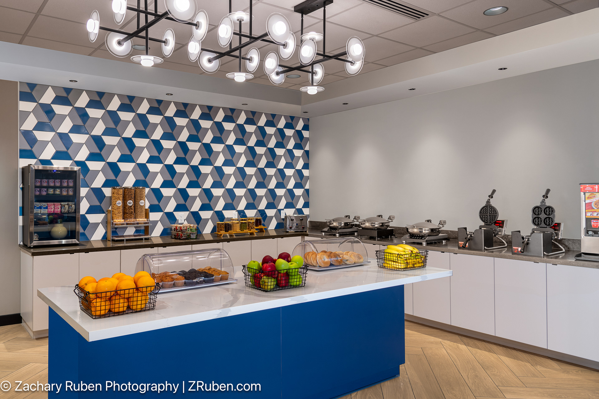 Breakfast Area at Fairfield Inn & Suites Norfolk