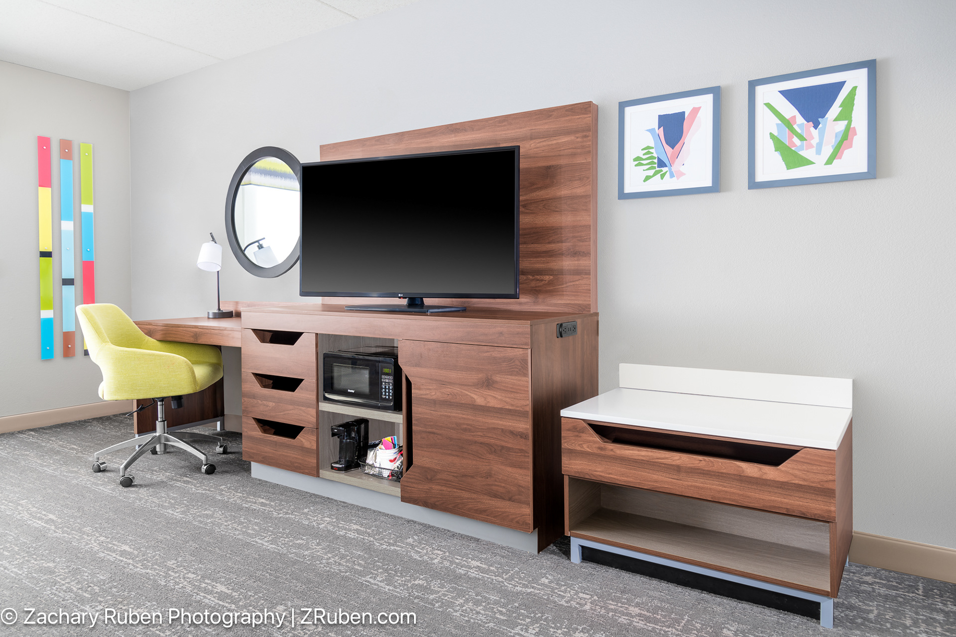 Guest Room Amenities at Hampton Inn & Suites Brookings