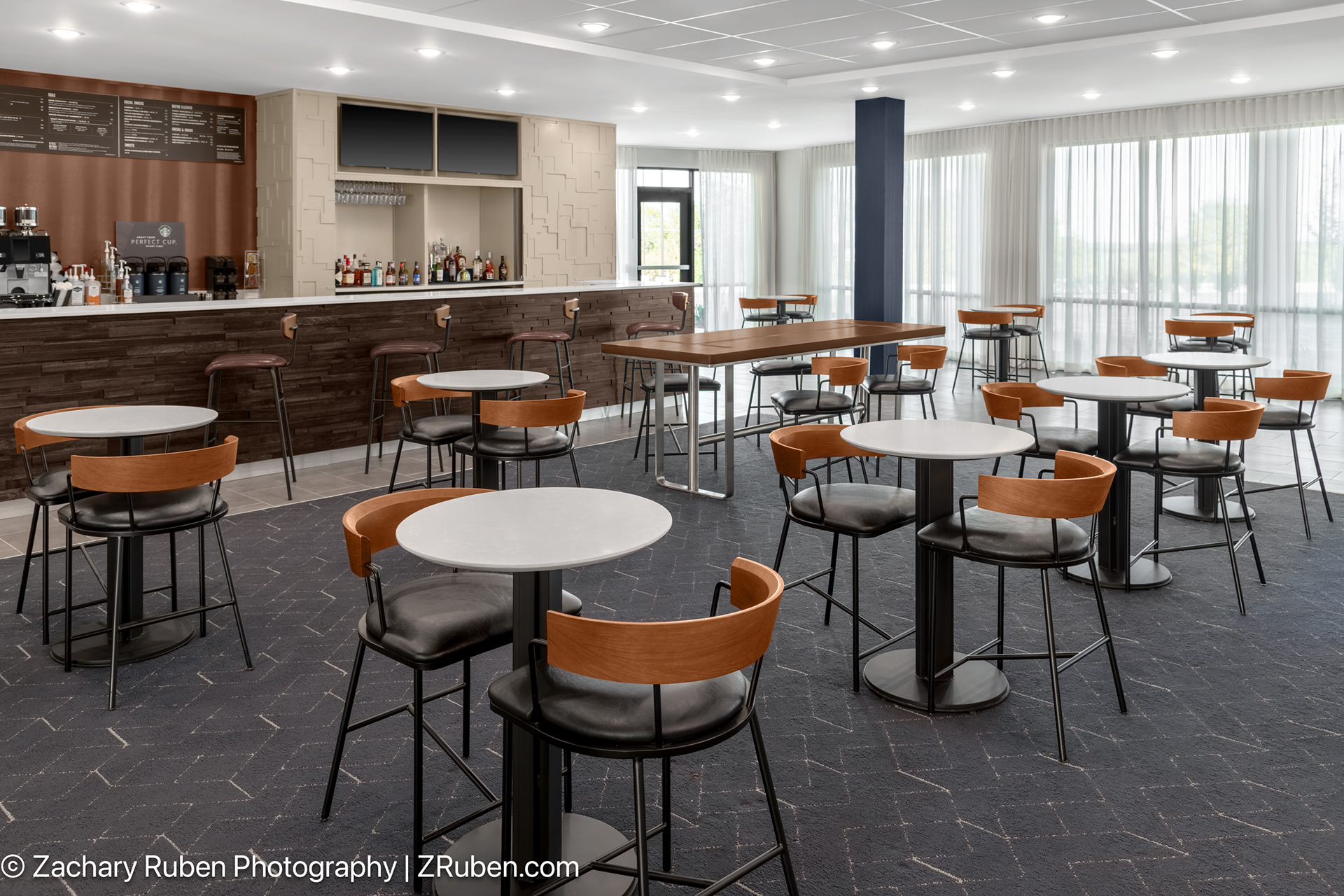 Bistro at Courtyard Sherman