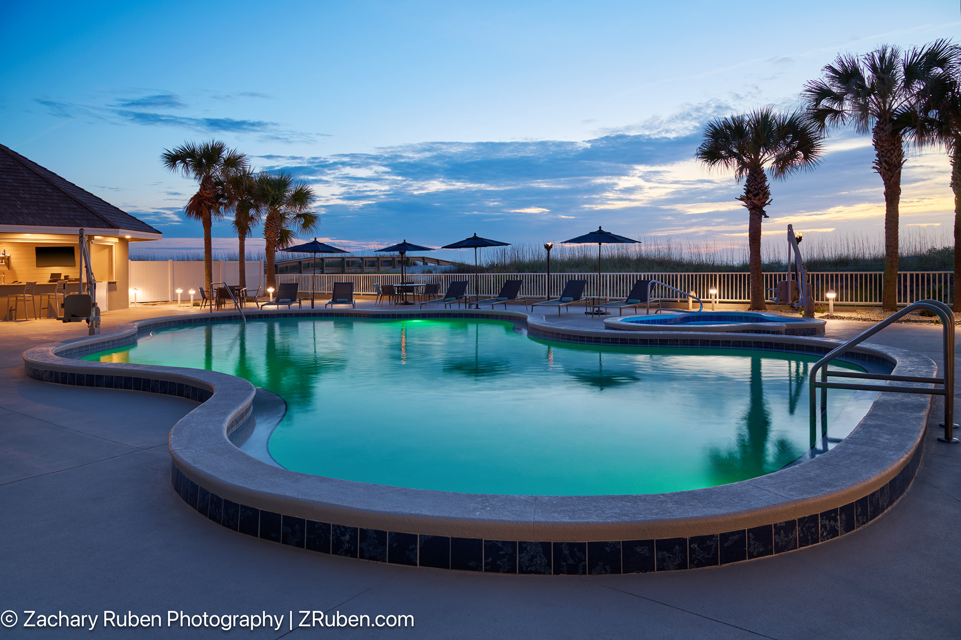 Outdoor Pool at Courtyard Jacksonville Beach Oceanfront