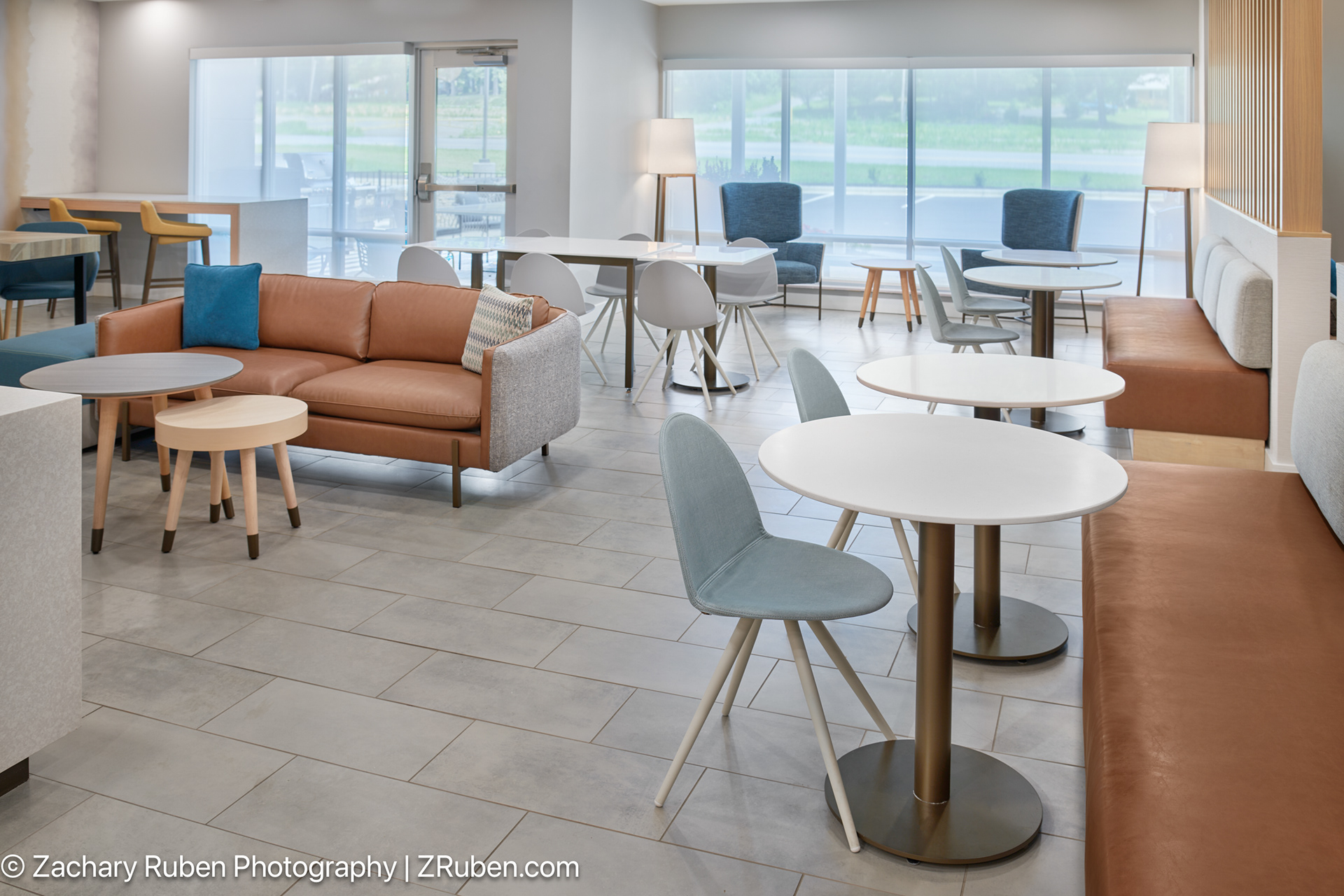 Breakfast Area at Towneplace Suites Calhoun