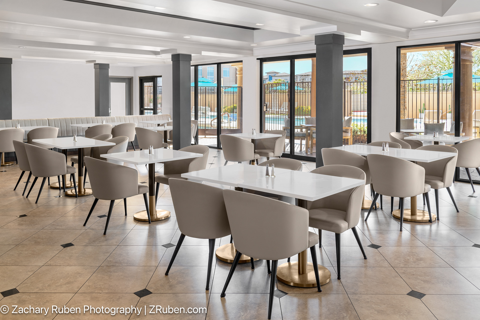 Brock's Restaurant at Doubletree Phoenix-Gilbert