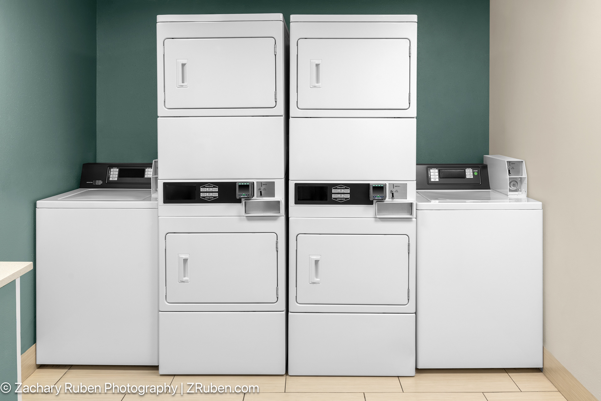 Guest Laundry at Four Points by Sheraton Orlando International Drive