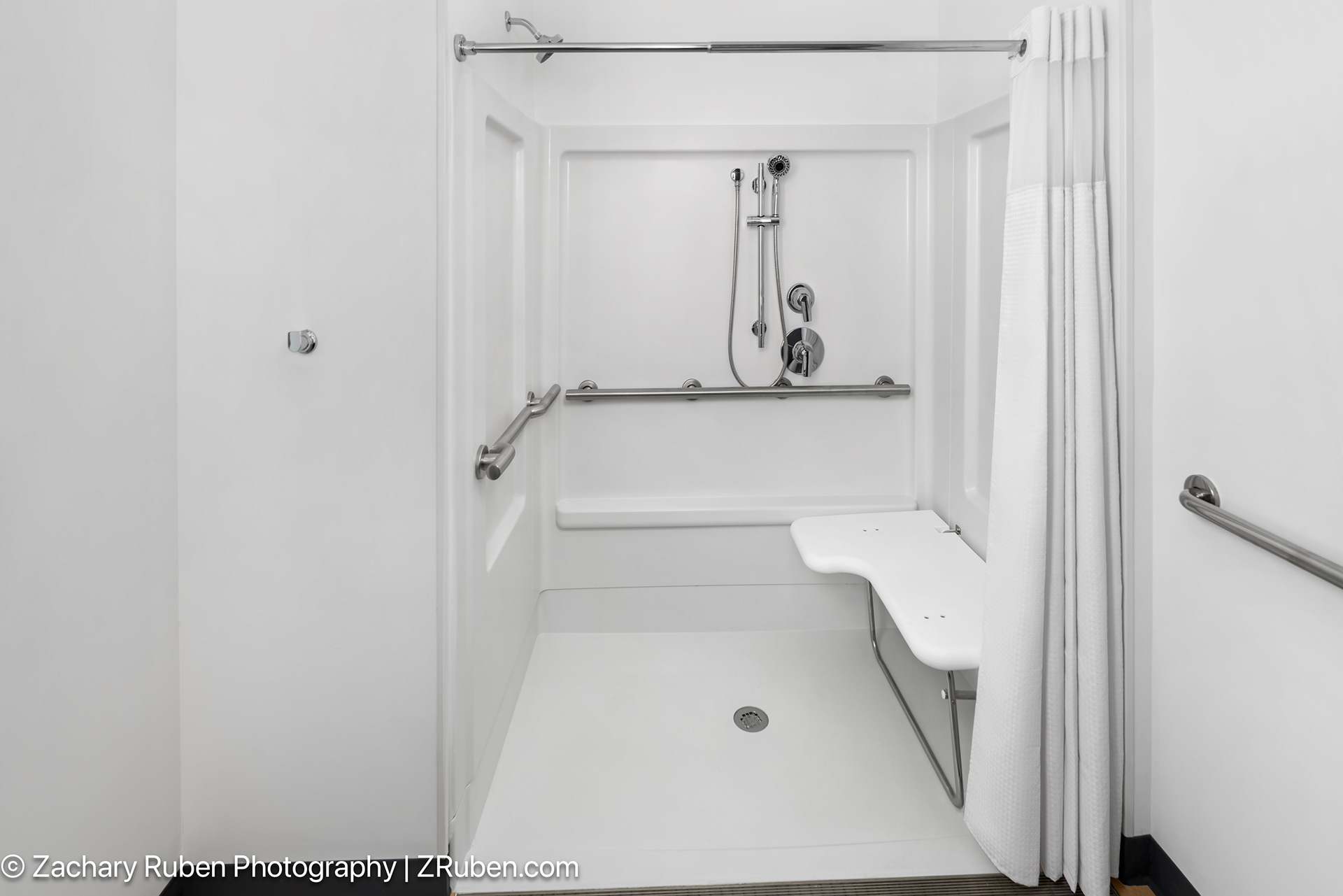 ADA Roll-In Shower Bathroom at StudioRes Leland