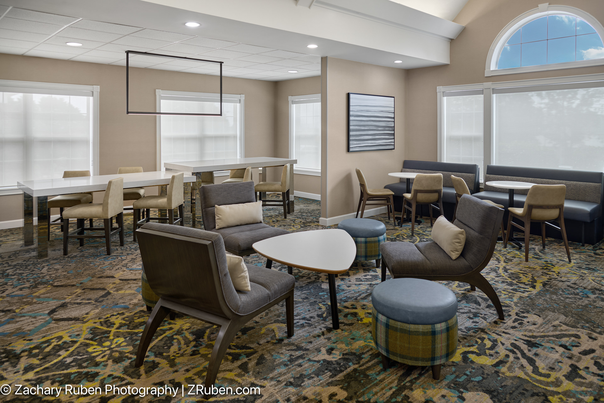 Breakfast Seating Area at Residence Inn Huntsville