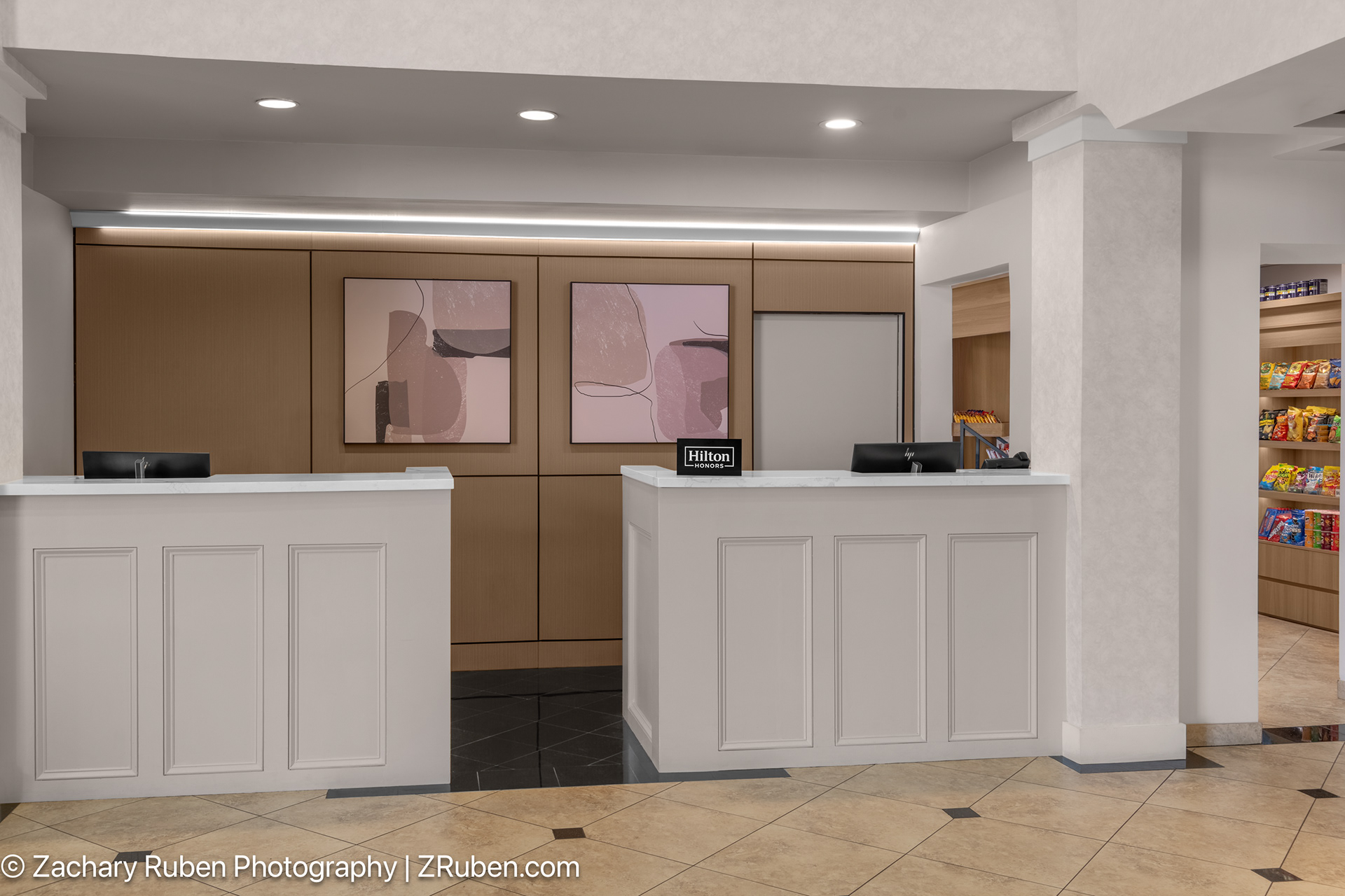 Front Desk at Doubletree Phoenix-Gilbert