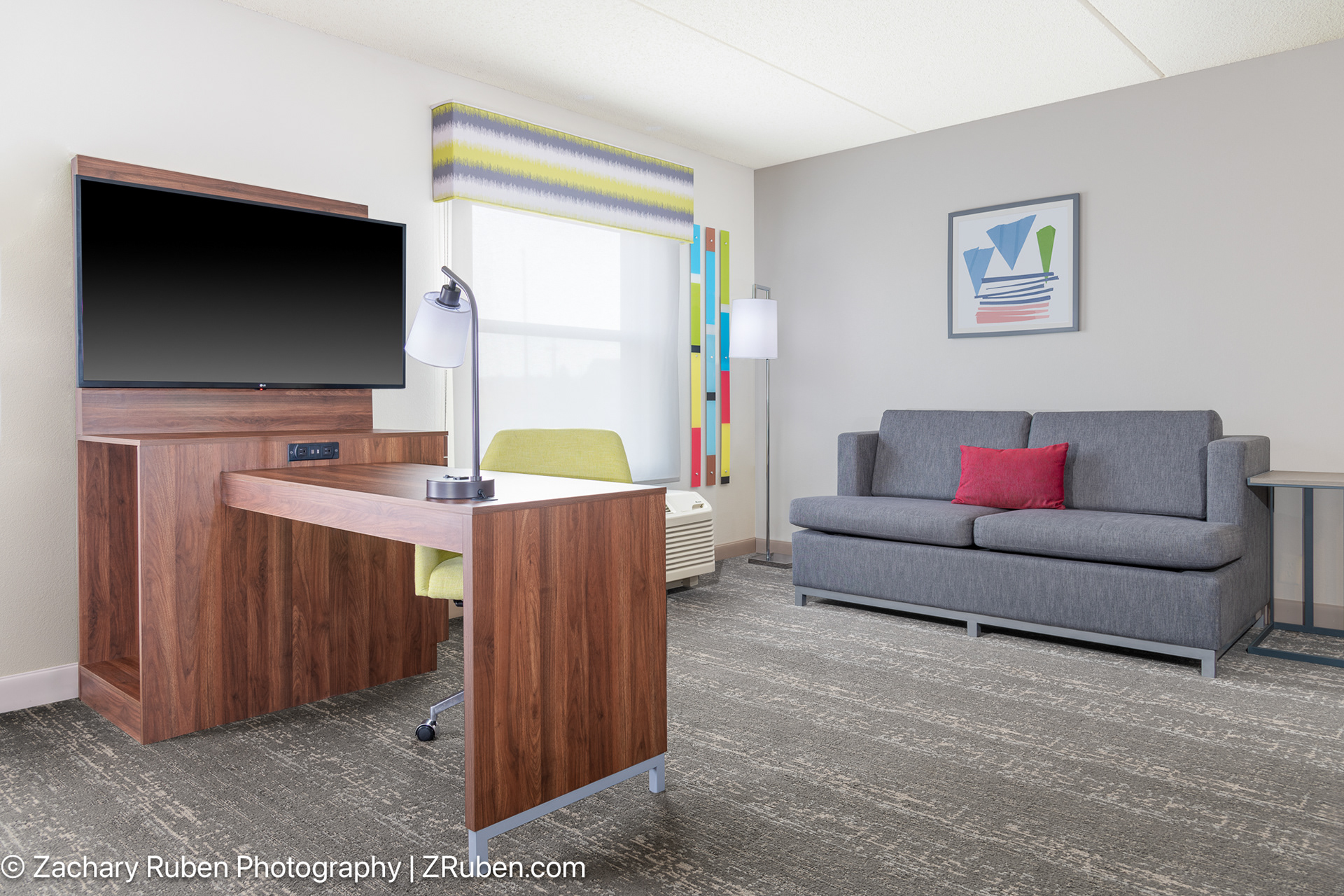 Suite Living Room at Hampton Inn & Suites Brookings