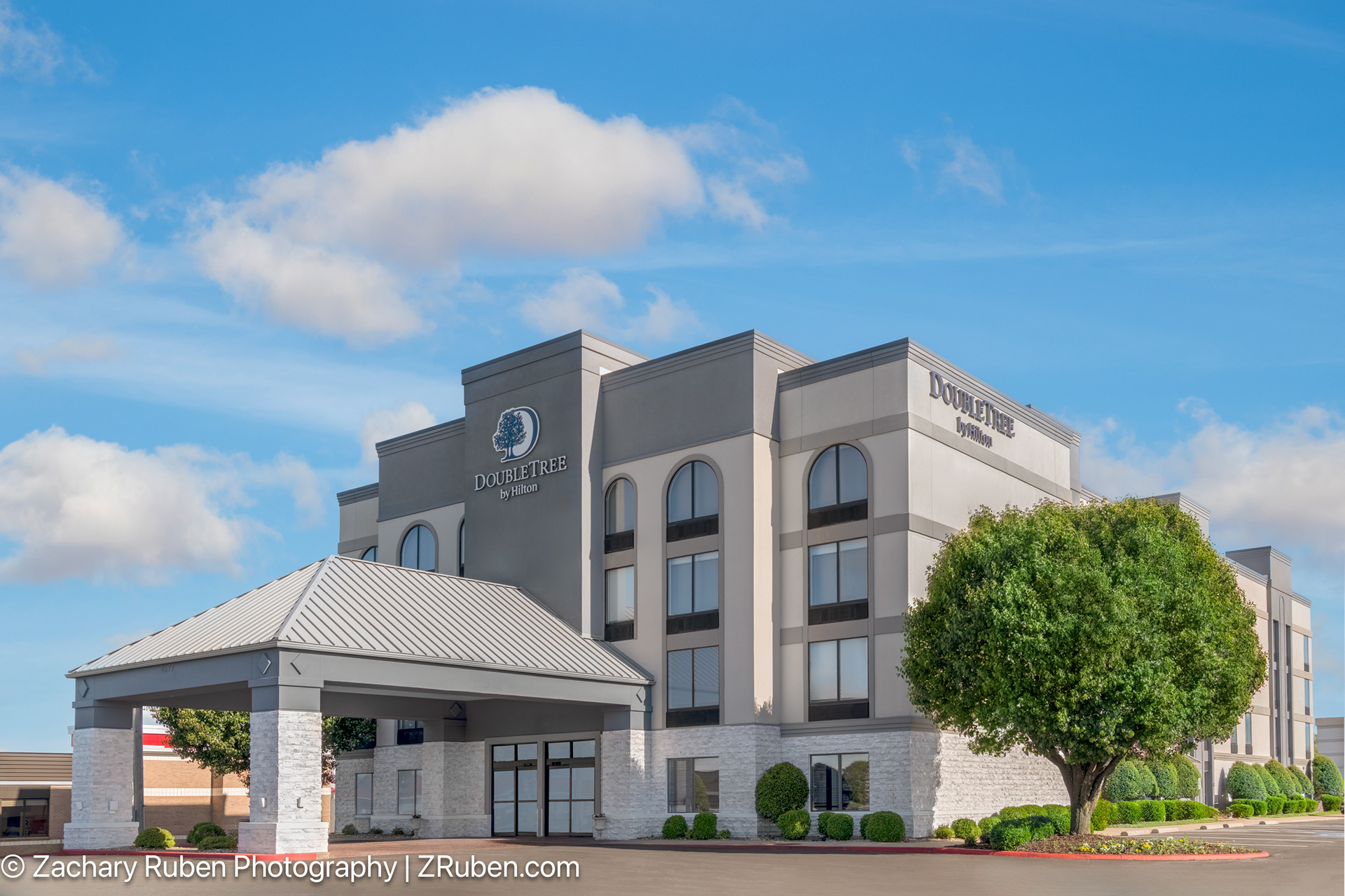 Exterior Day at Doubletree Springdale