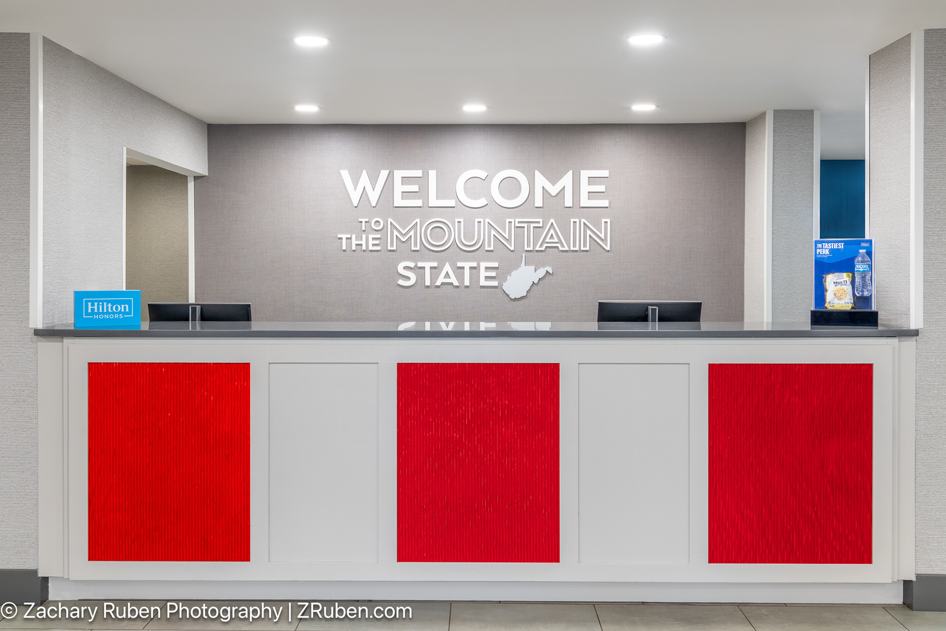 Front Desk at Hampton Inn Martinsburg