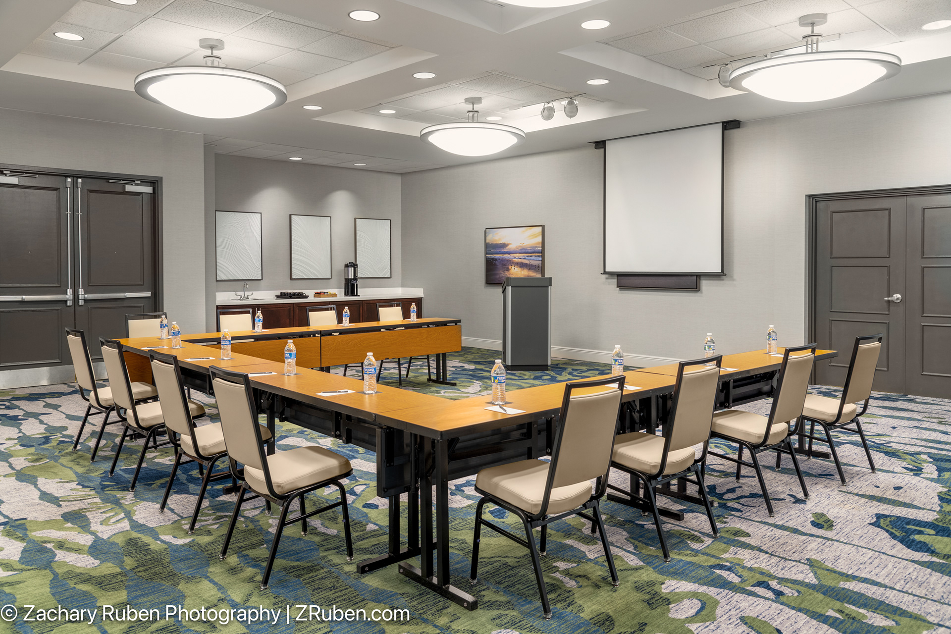 U-Shape at Embassy Suites Ft. Myers Estero