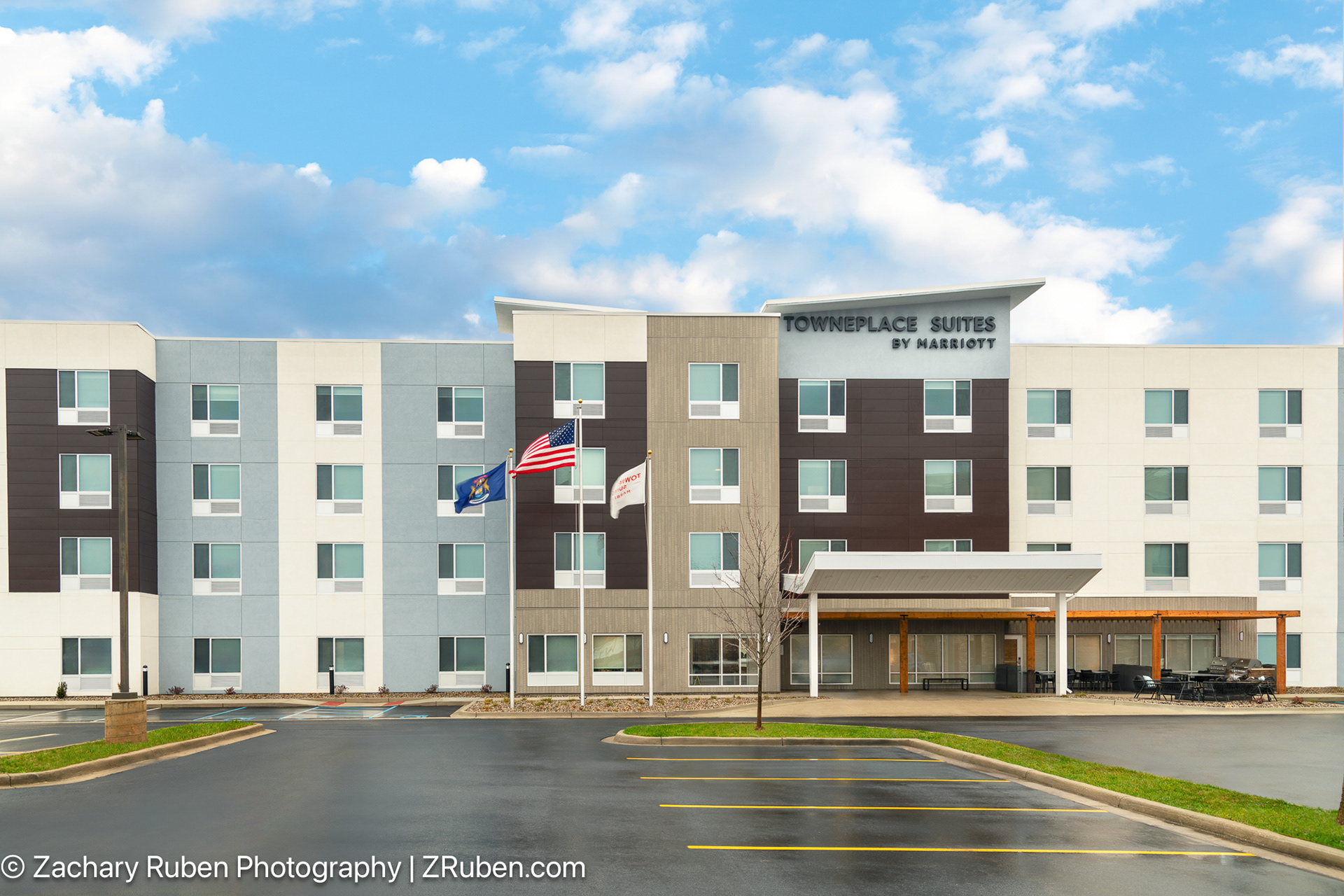 Exterior Day at TownePlace Suites Holland