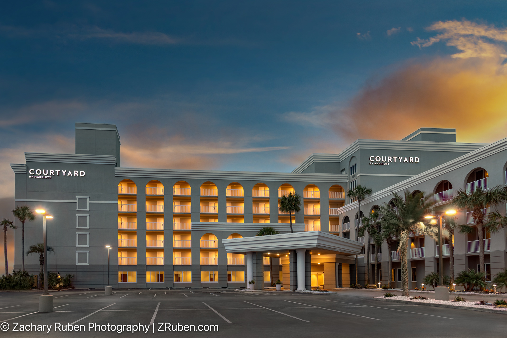 Exterior Dusk at Courtyard Jacksonville Beach Oceanfront