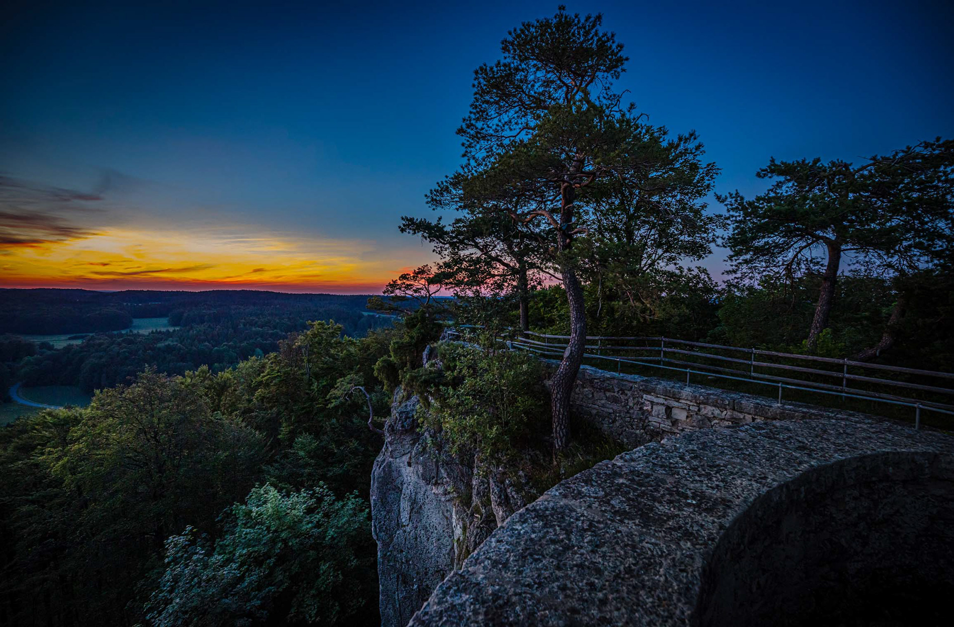 Abendrot, bei der Burgruine Leienfels, Naturpark Fränkische Schweiz