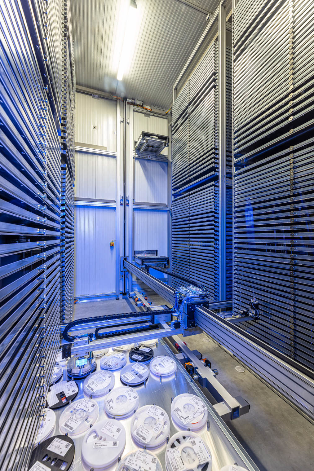 elektron Systeme und Komponenten GmbH & CO.KG, Fertigung, Weißenohe