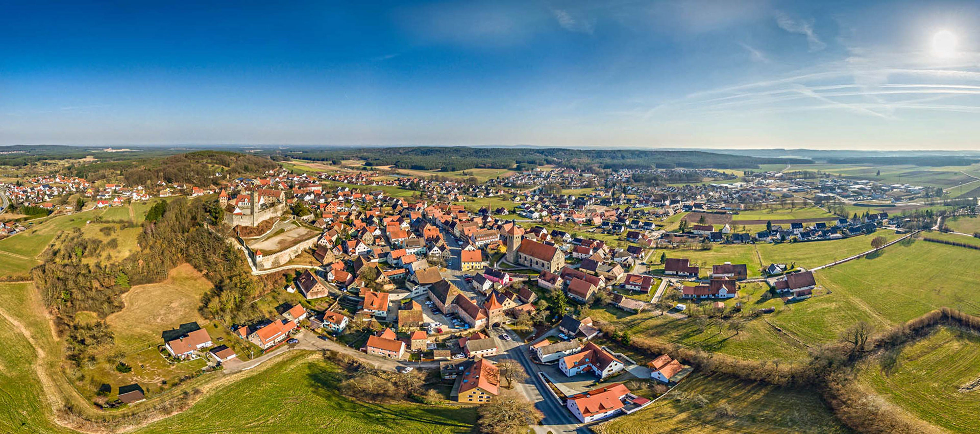 Altstadt mit Burg Abenberg, Luftbild-Panorama, Abenberg, Mittelfranken, Bayern