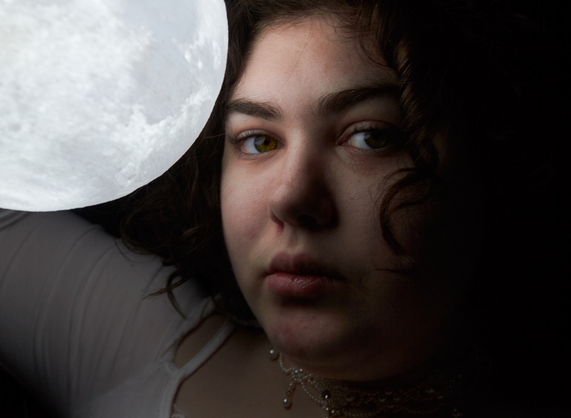 To The Moon And Back (2025)