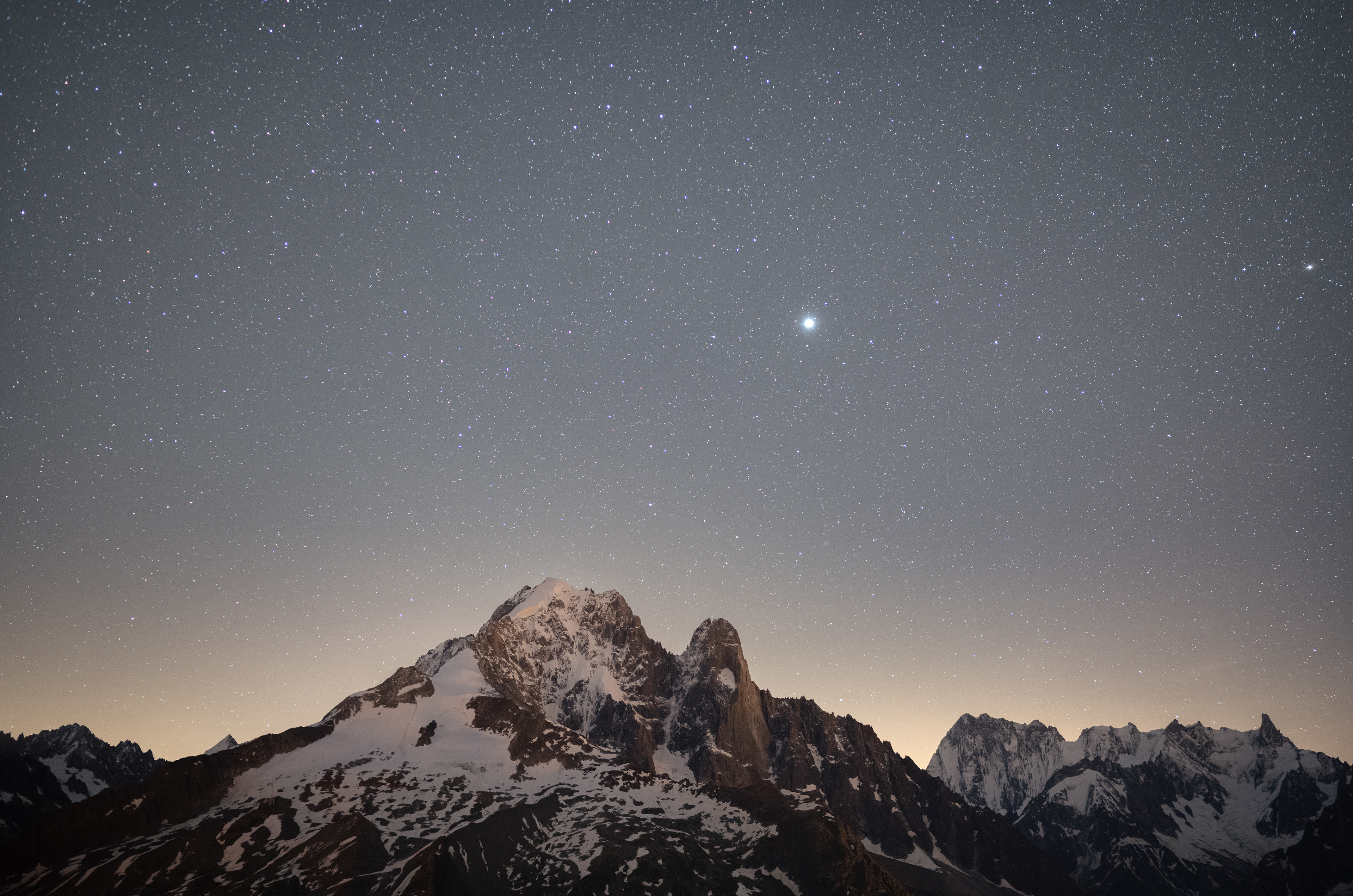Sternenhimmel über Aiguille Verte & du Dru, Chamonix (F) - 10.07.2021