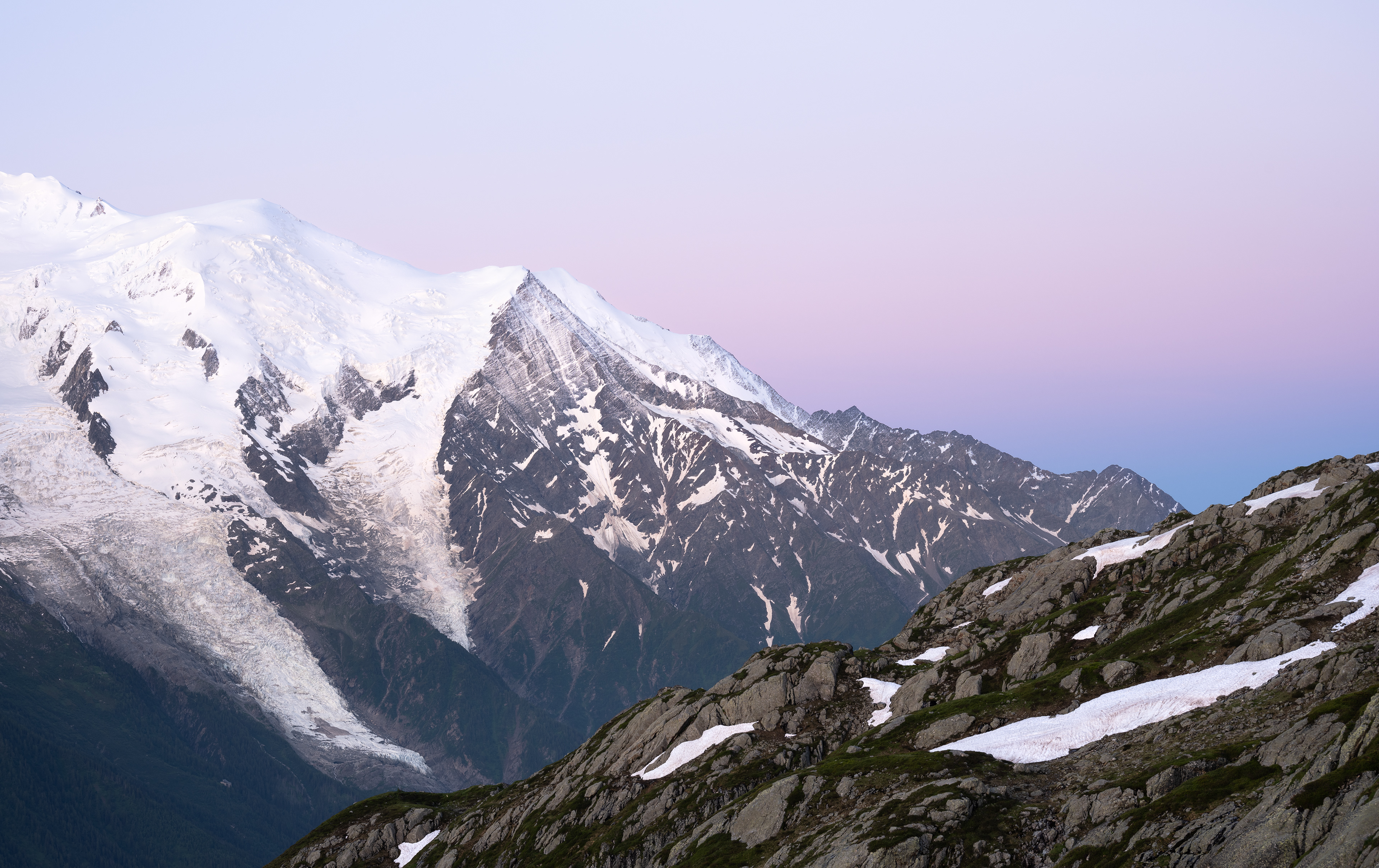 Absinkender Erdschattenbogen am Mont Blanc, Chamonix (F) - 10.07.2021