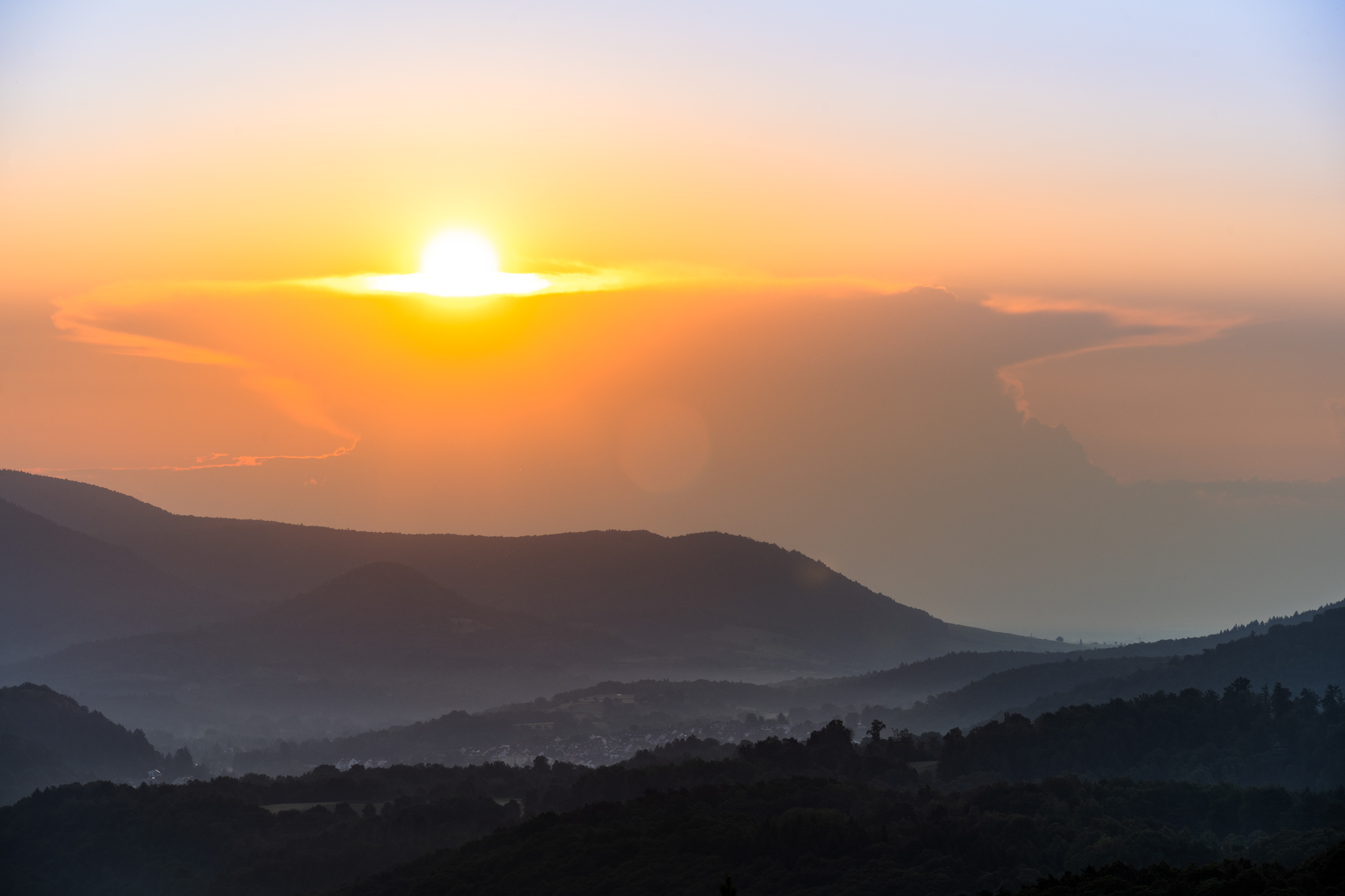 Eisschirm im Sonnenaufgang, Lug, RLP (D) - 08.06.2023