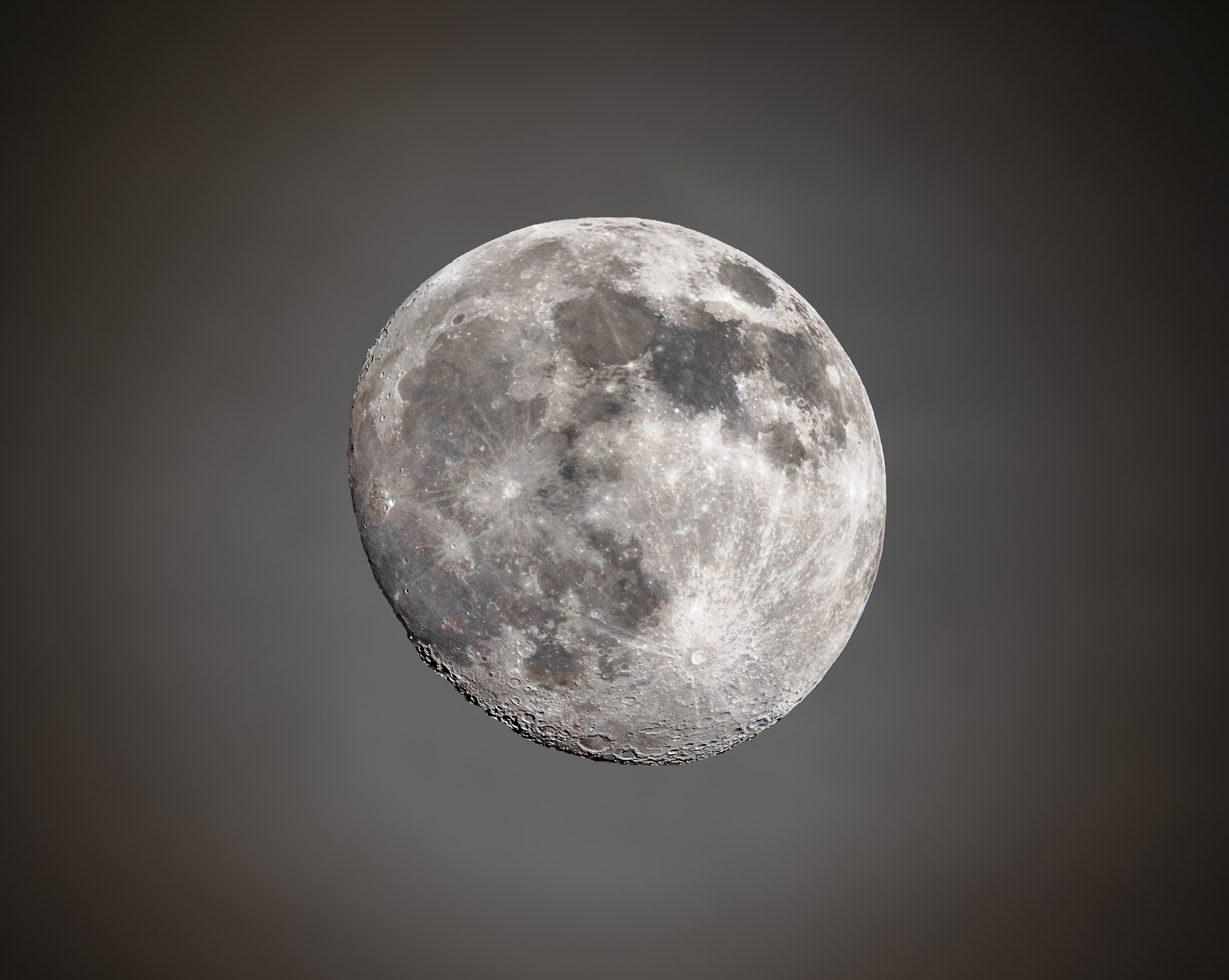 Zunehmender Dreiviertelmond (92%), RLP (D) - 13.05.2022