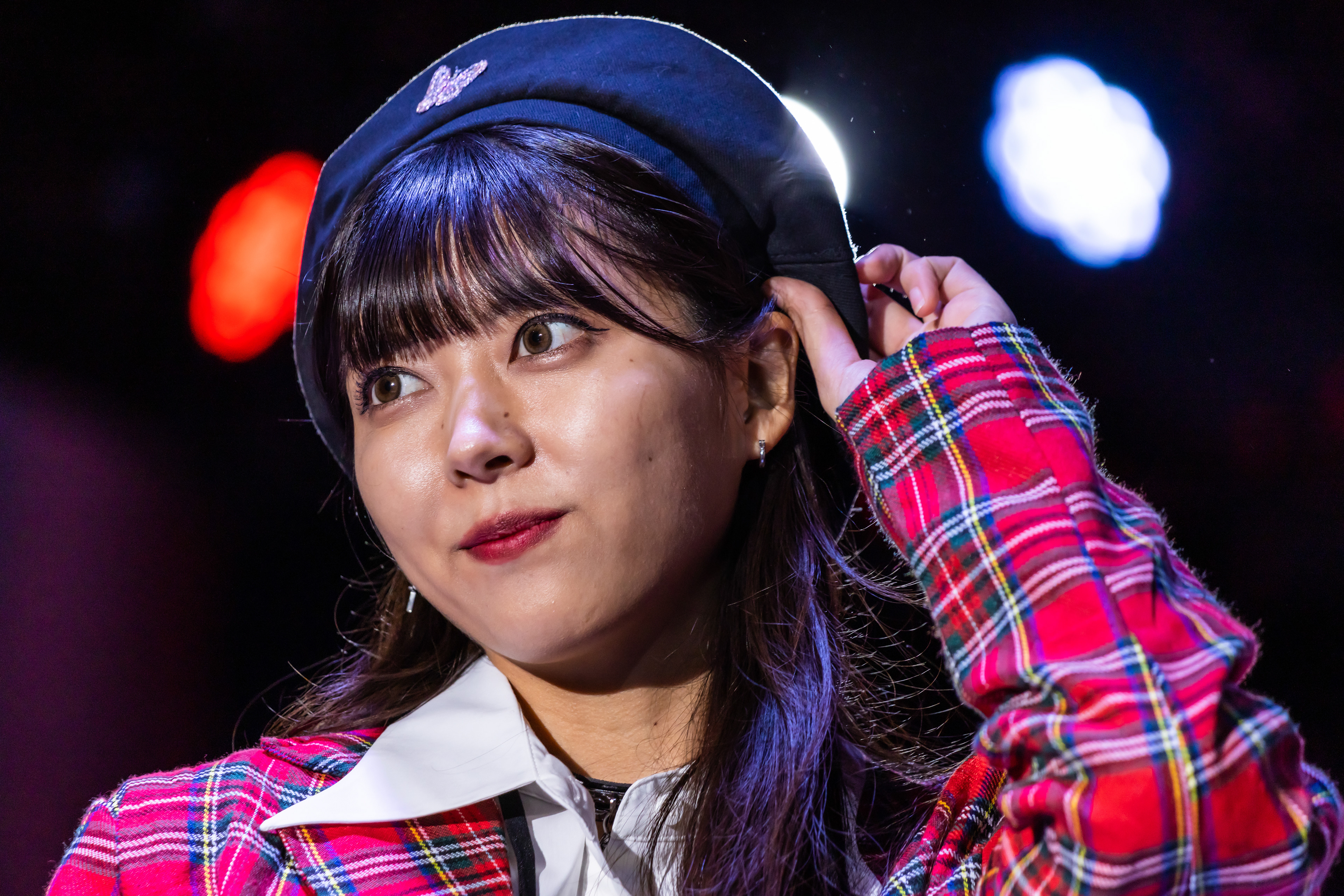 (工夫)初めてのファッションショーでの撮影です。ストロボ使用できなかったので、ISO感度を上げて、Lightroomでノイズを除去しました／(カメラ)CANON EOS R5／(レンズ)CANON EF70-300mm F4-5.6 IS II USM／(撮影日)2022年11月12日／(撮影場所)ベルエポック美容専門学校(原宿)／(モデル)レクレドールコレクション2022AW