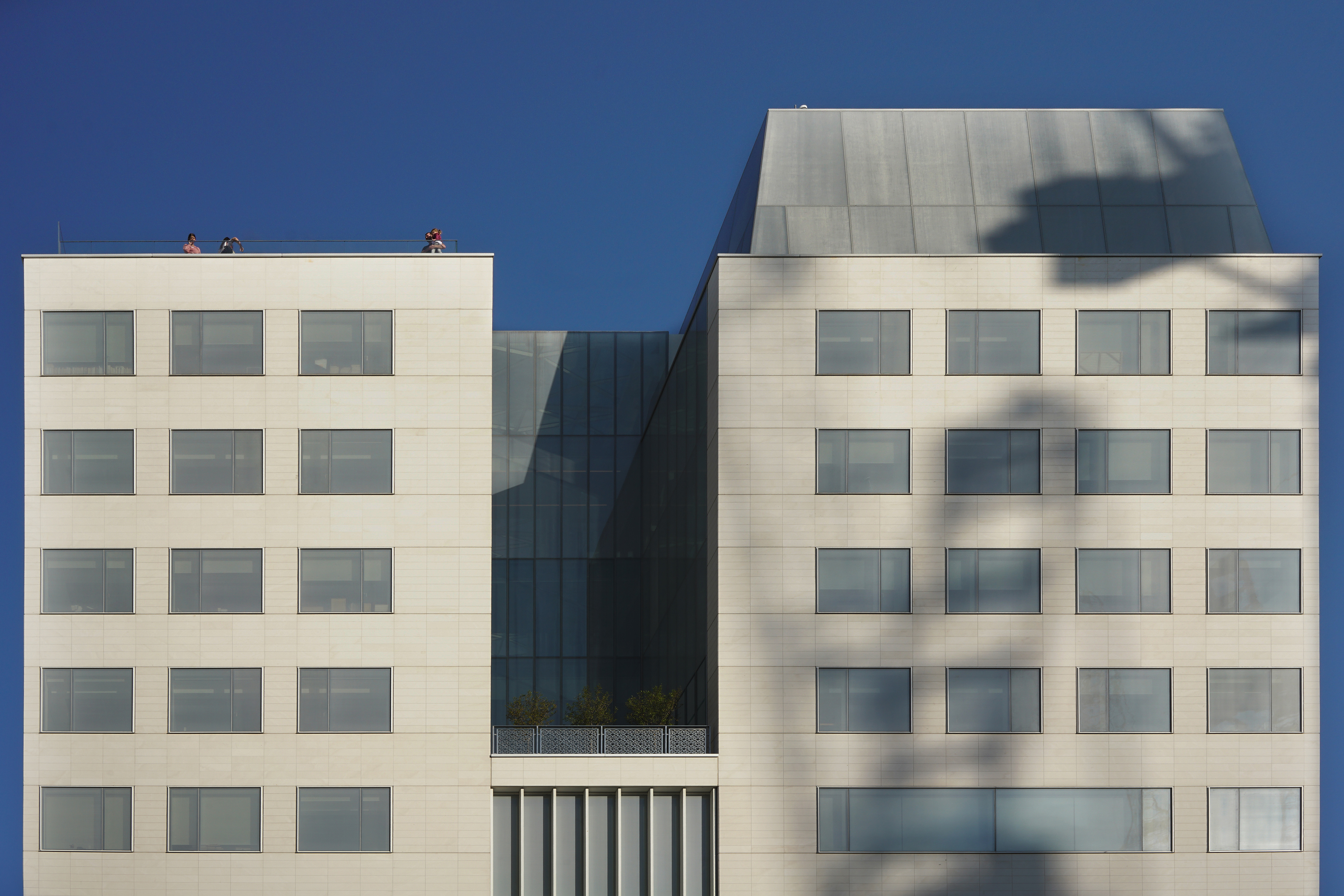 Aga Khan Centre by Fumihiko Maki