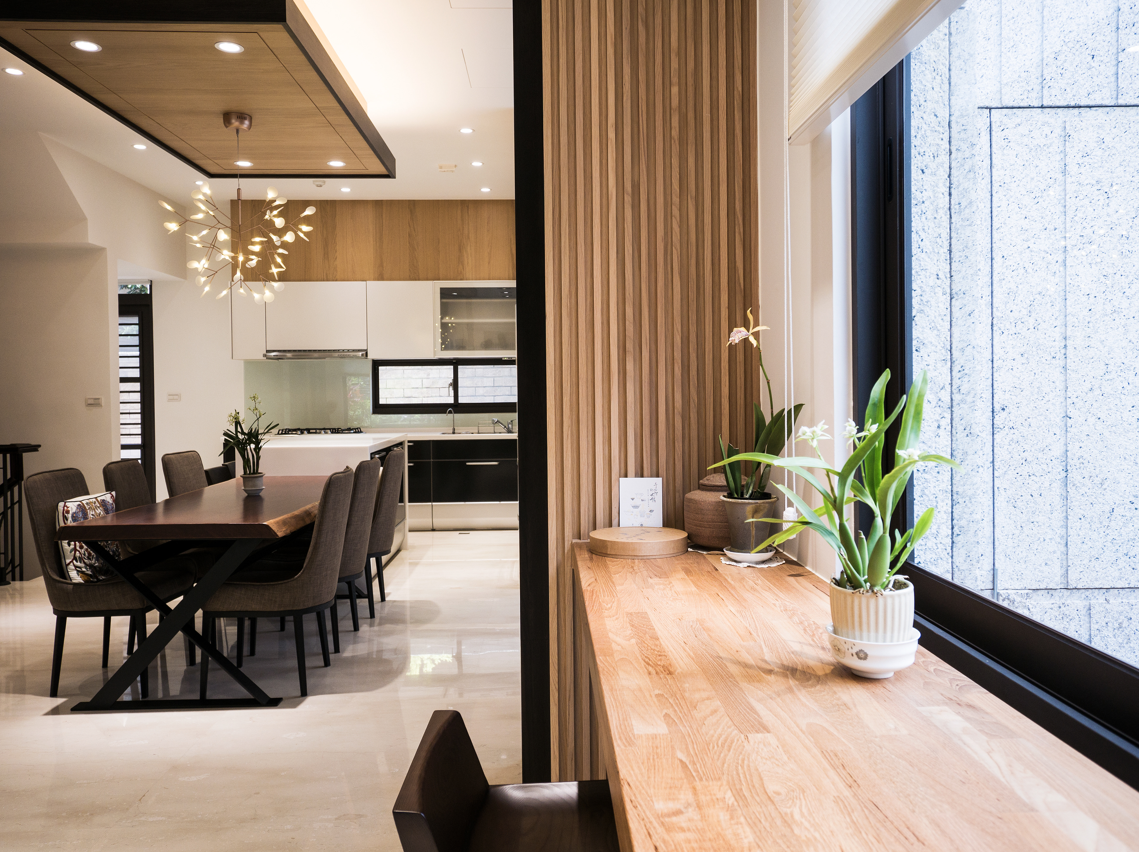 竹韻, 餐桌, dining table, 飯廳, 廚房, dining room, kitchen, 中島, island, 休憩空間, rest space, 木造, 木質, 溫潤, wood, woody, 築本國際設計, rootlocus, interior design