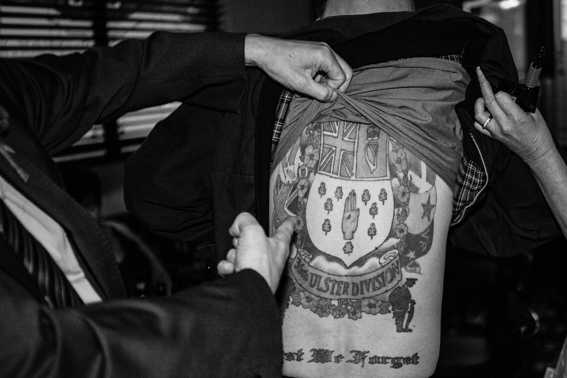 Not Surrendering, Mariusz Śmiejek Photography, photo documentary, Belfast, Northern Ireland, illegal paramilitary group, IRA, Irish Republican Army, UVF, UDA, Red Hand Commando, loyalists, british terrorist group, identity, polarity