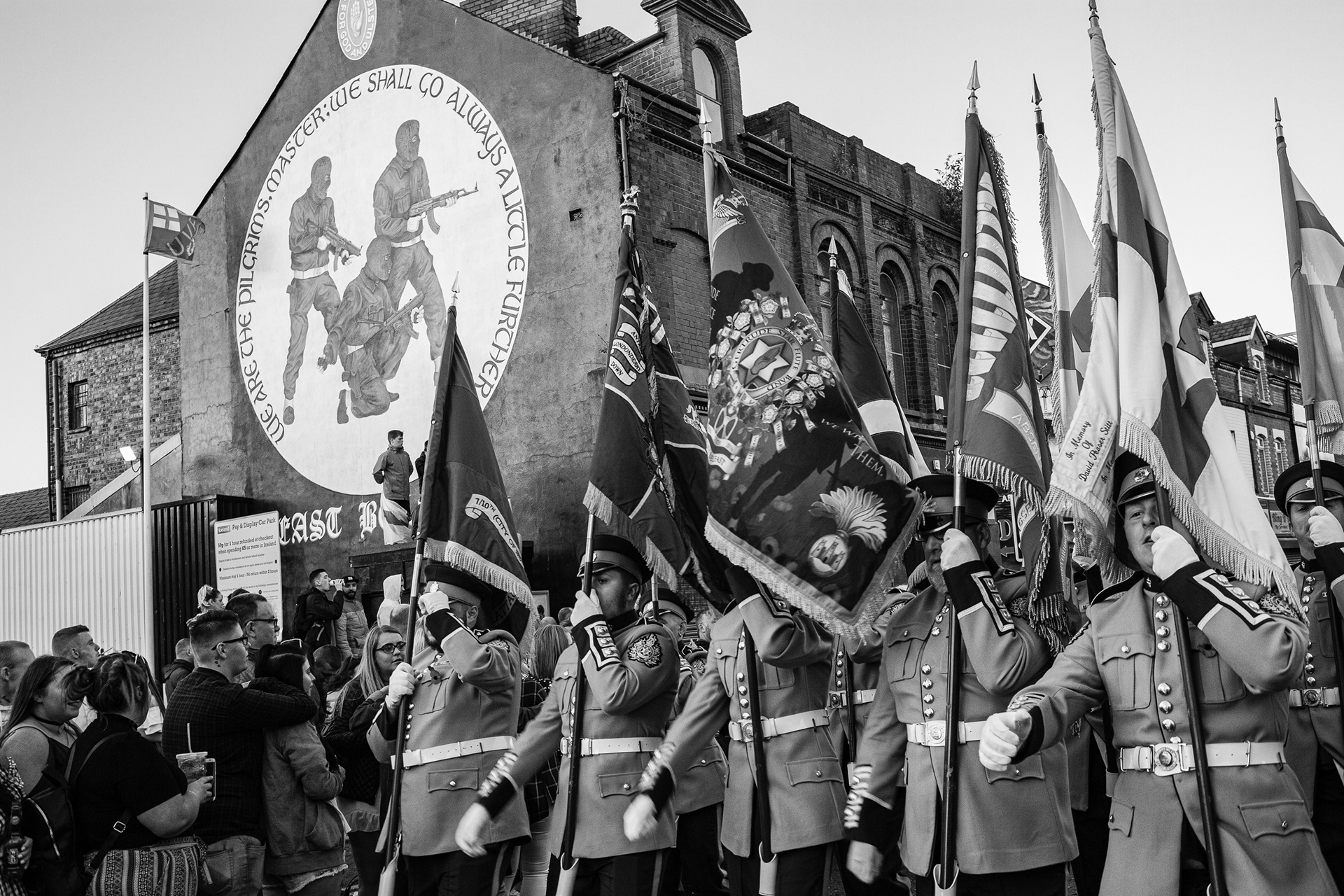 Not Surrendering, Mariusz Śmiejek Photography, photo documentary, Belfast, Northern Ireland, illegal paramilitary group, IRA, Irish Republican Army, UVF, UDA, Red Hand Commando, loyalists, british terrorist group, identity, polarity
