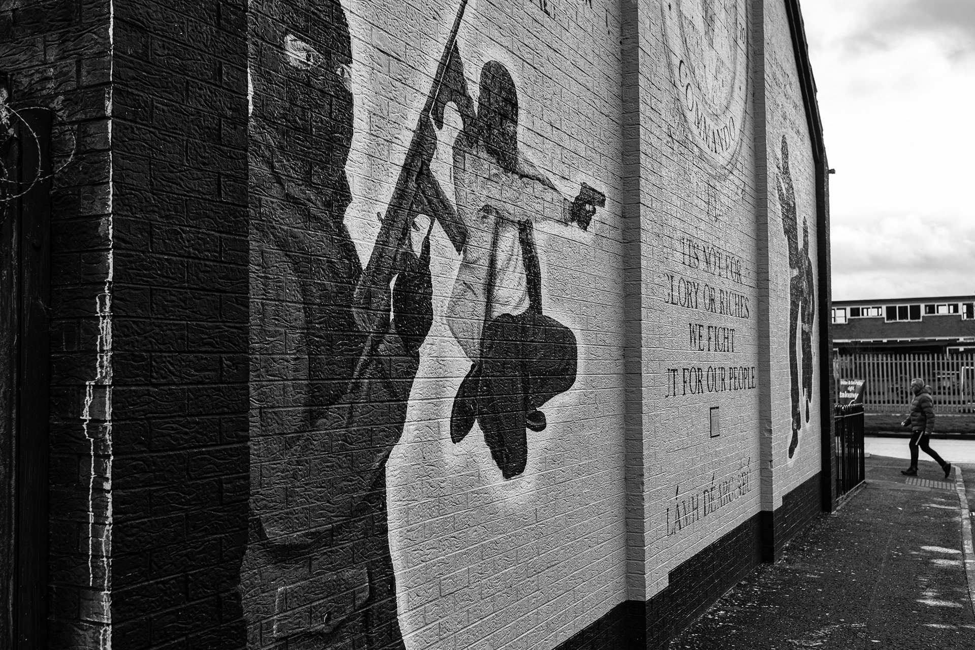 Not Surrendering, Mariusz Śmiejek Photography, photo documentary, Belfast, Northern Ireland, illegal paramilitary group, IRA, Irish Republican Army, UVF, UDA, Red Hand Commando, loyalists, british terrorist group, identity, polarity
