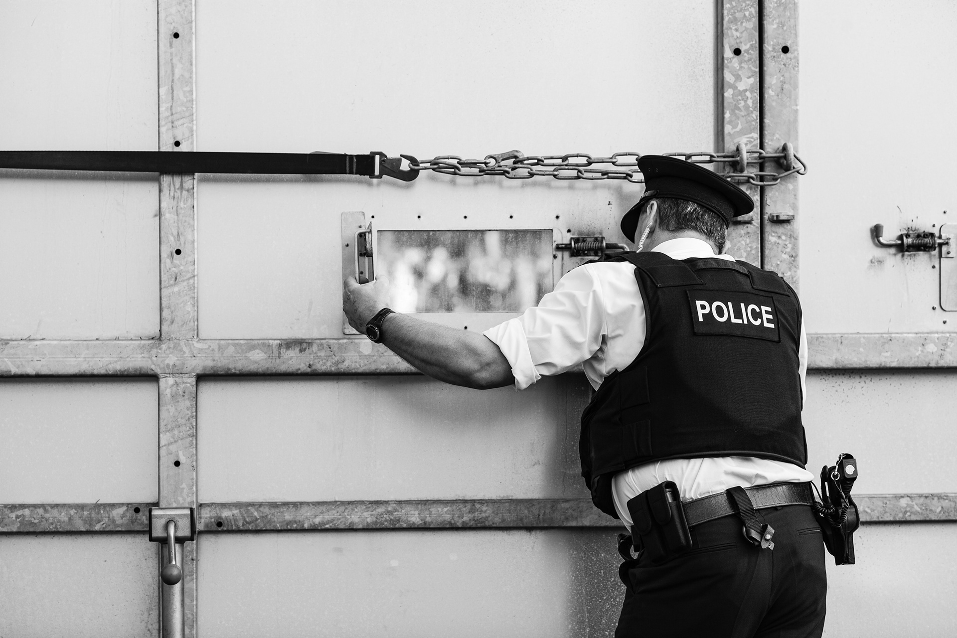 Not Surrendering, Mariusz Śmiejek Photography, photo documentary, Belfast, Northern Ireland, illegal paramilitary group, IRA, Irish Republican Army, UVF, UDA, Red Hand Commando, loyalists, british terrorist group, identity, polarity