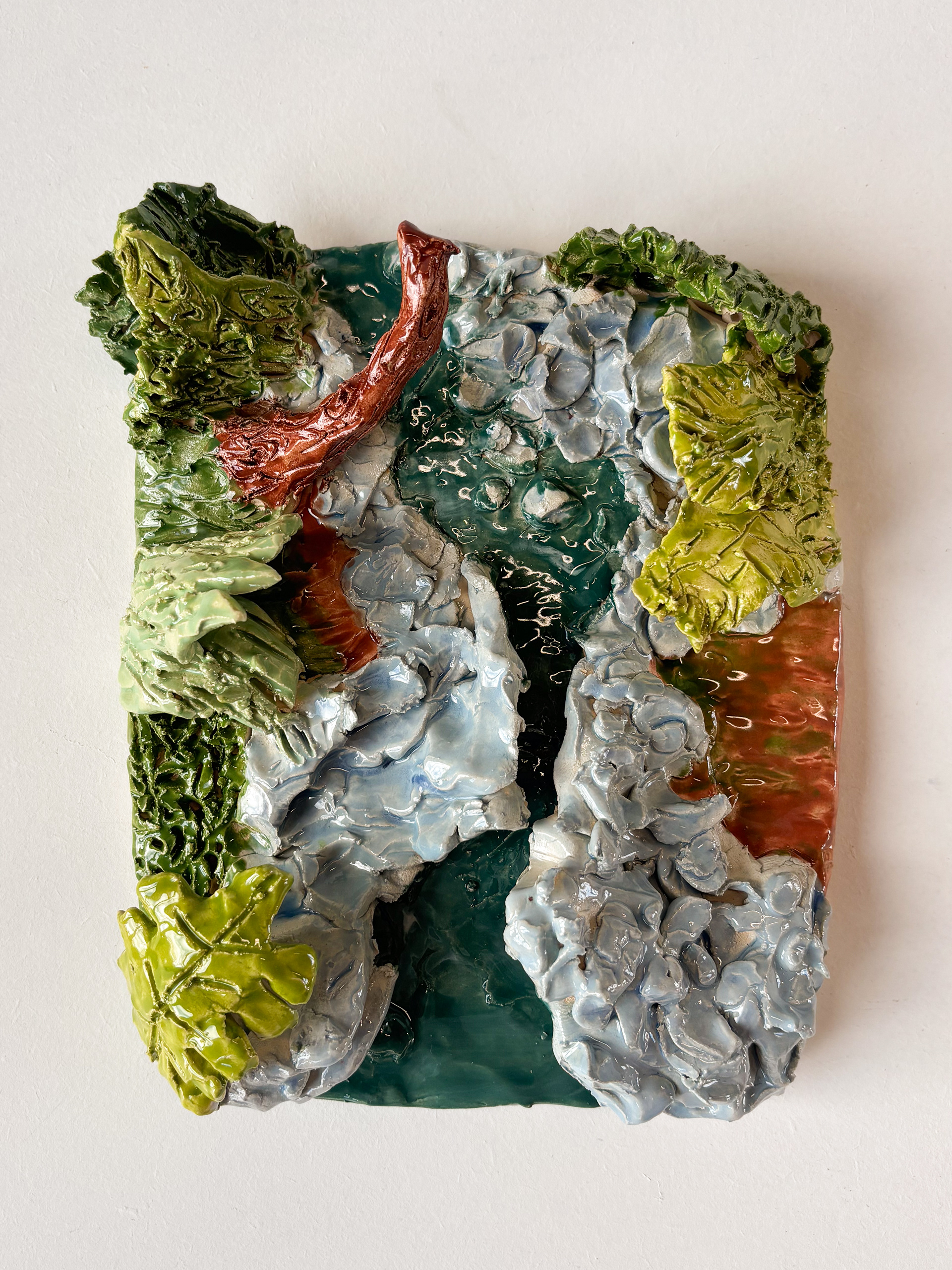 Beek, glazed ceramic, 15 x 4 x 22 cm