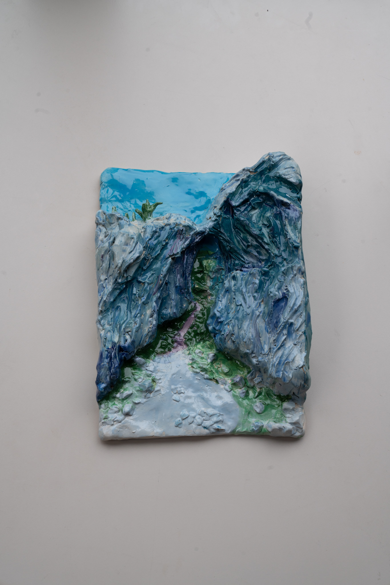 When It All Comes Together, glazed ceramic, 25 x 7 x 34 cm, 2023