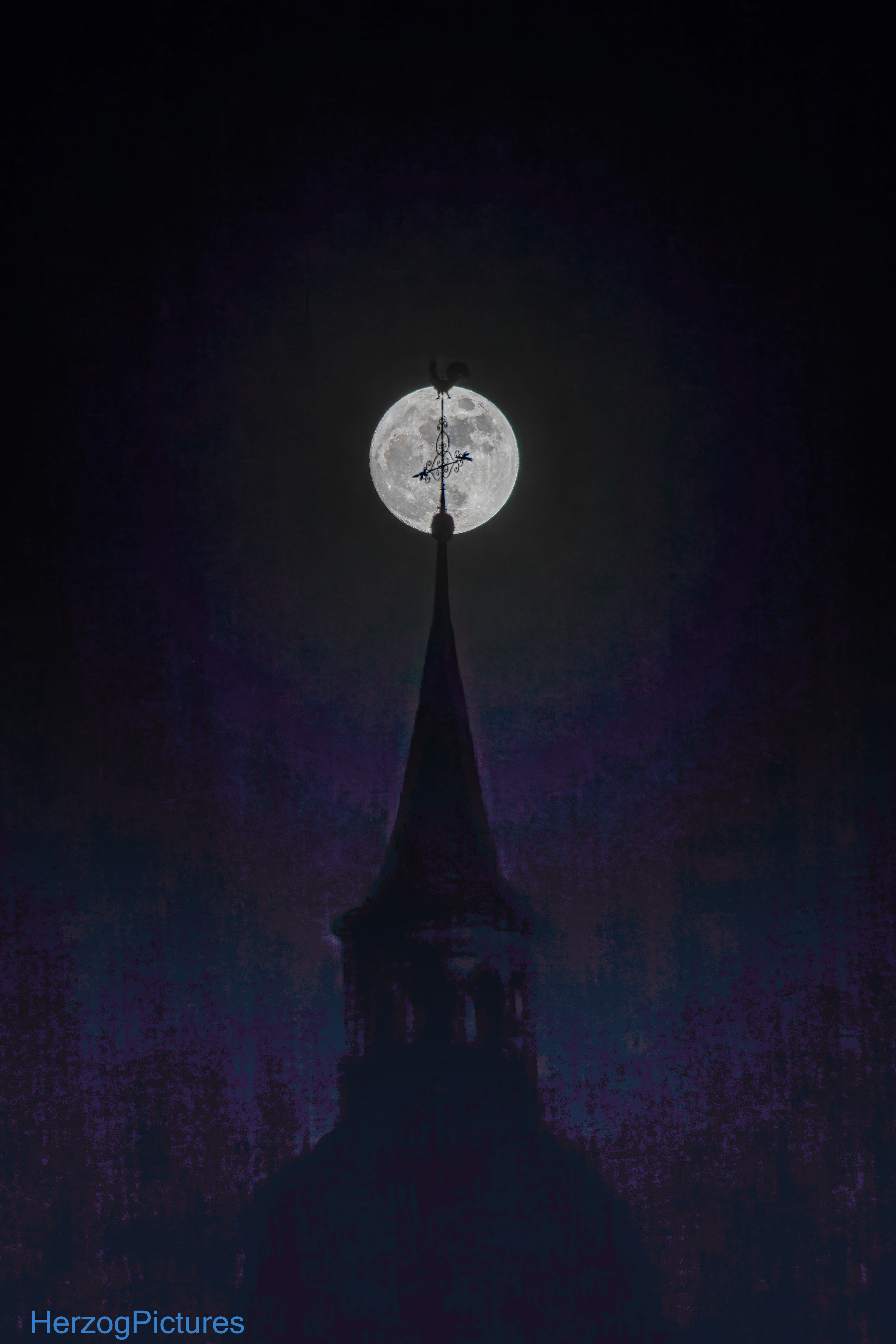 am 30. April 2026 Tanz in den Mond am Stadtturm