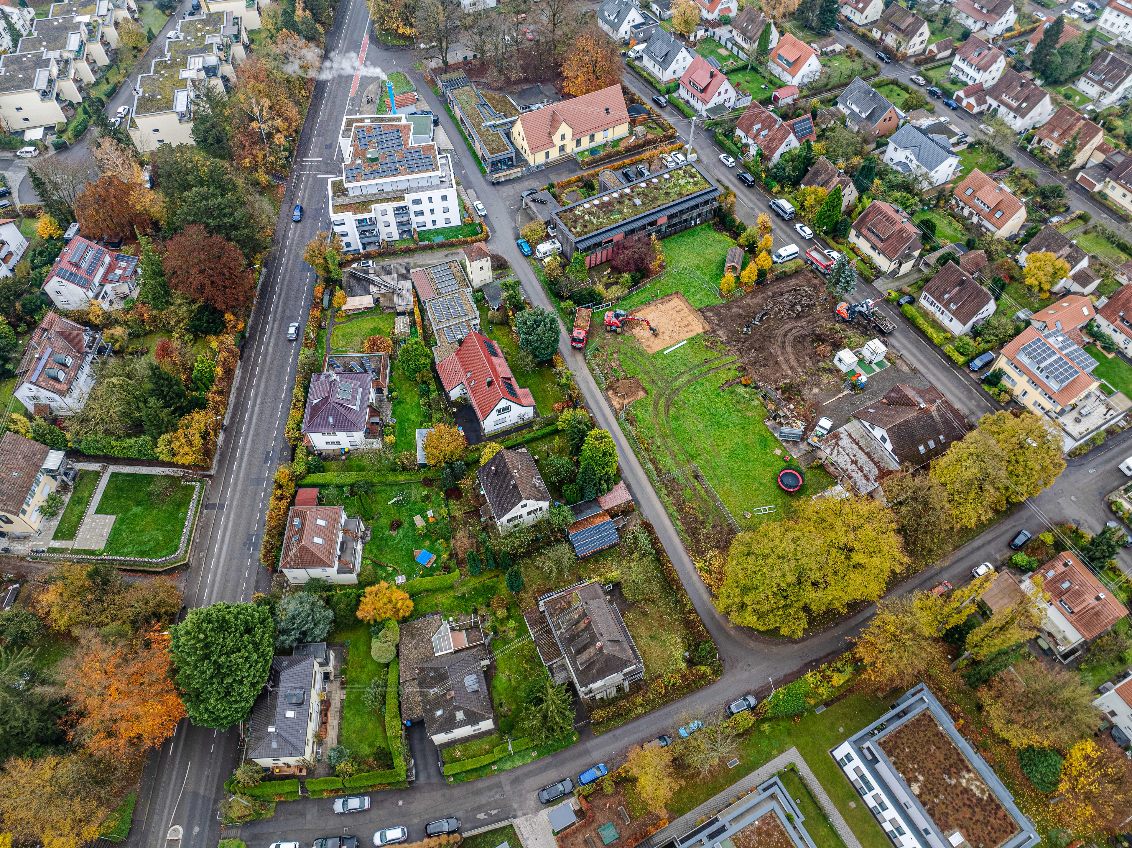 15.11.2024 Tinny-Häuser neben Geburtshaus