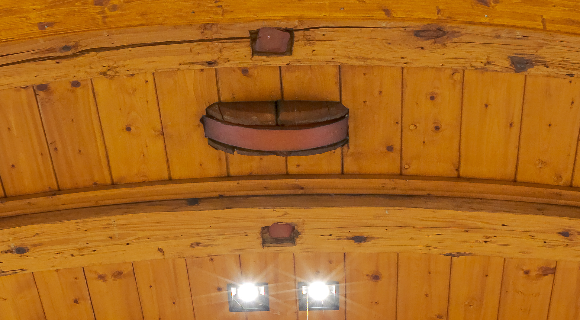 Stabilisierung der Holzdecke - Unterteil
