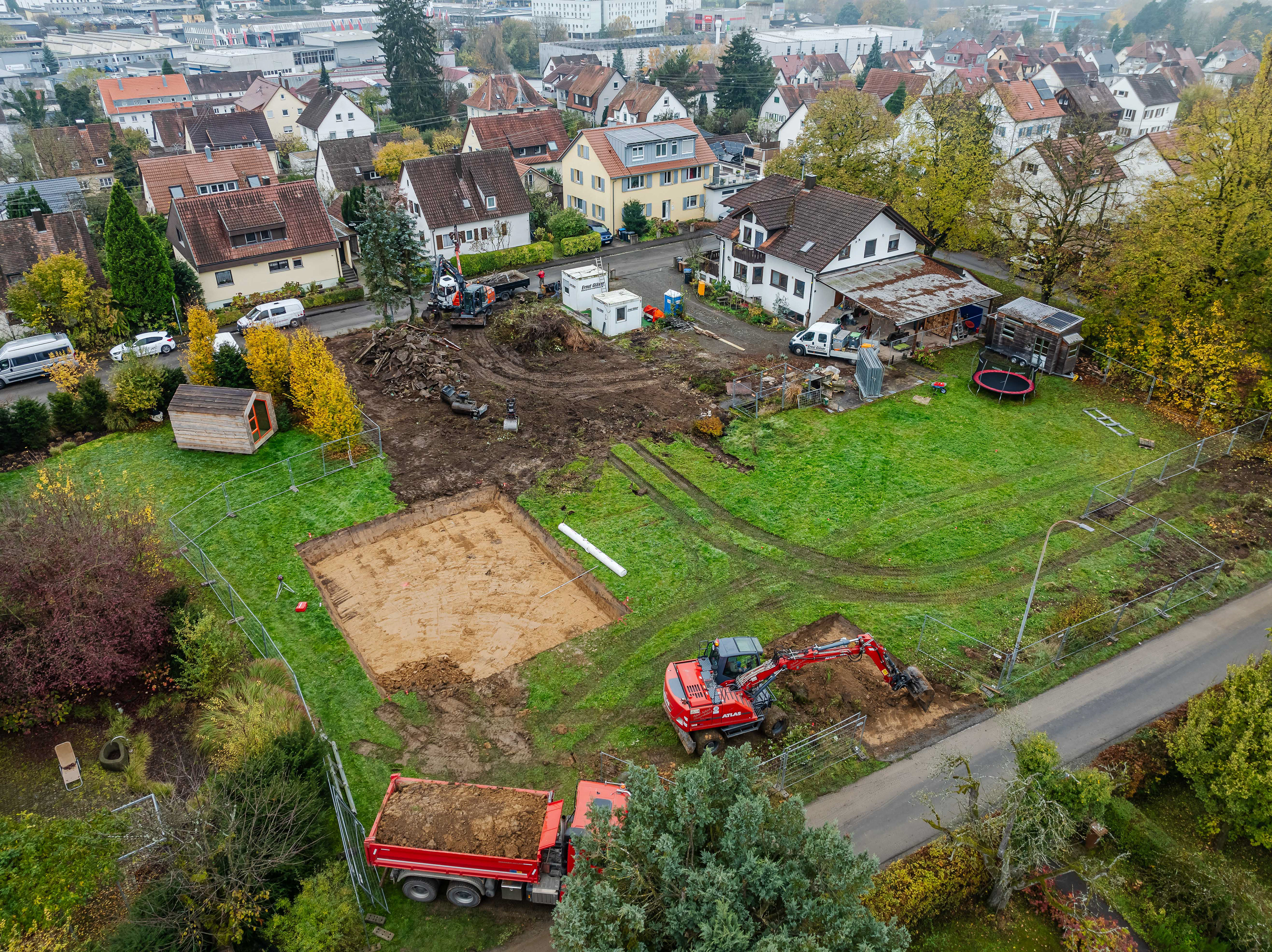 15.11.2024 Tinny-Häuser neben Geburtshaus