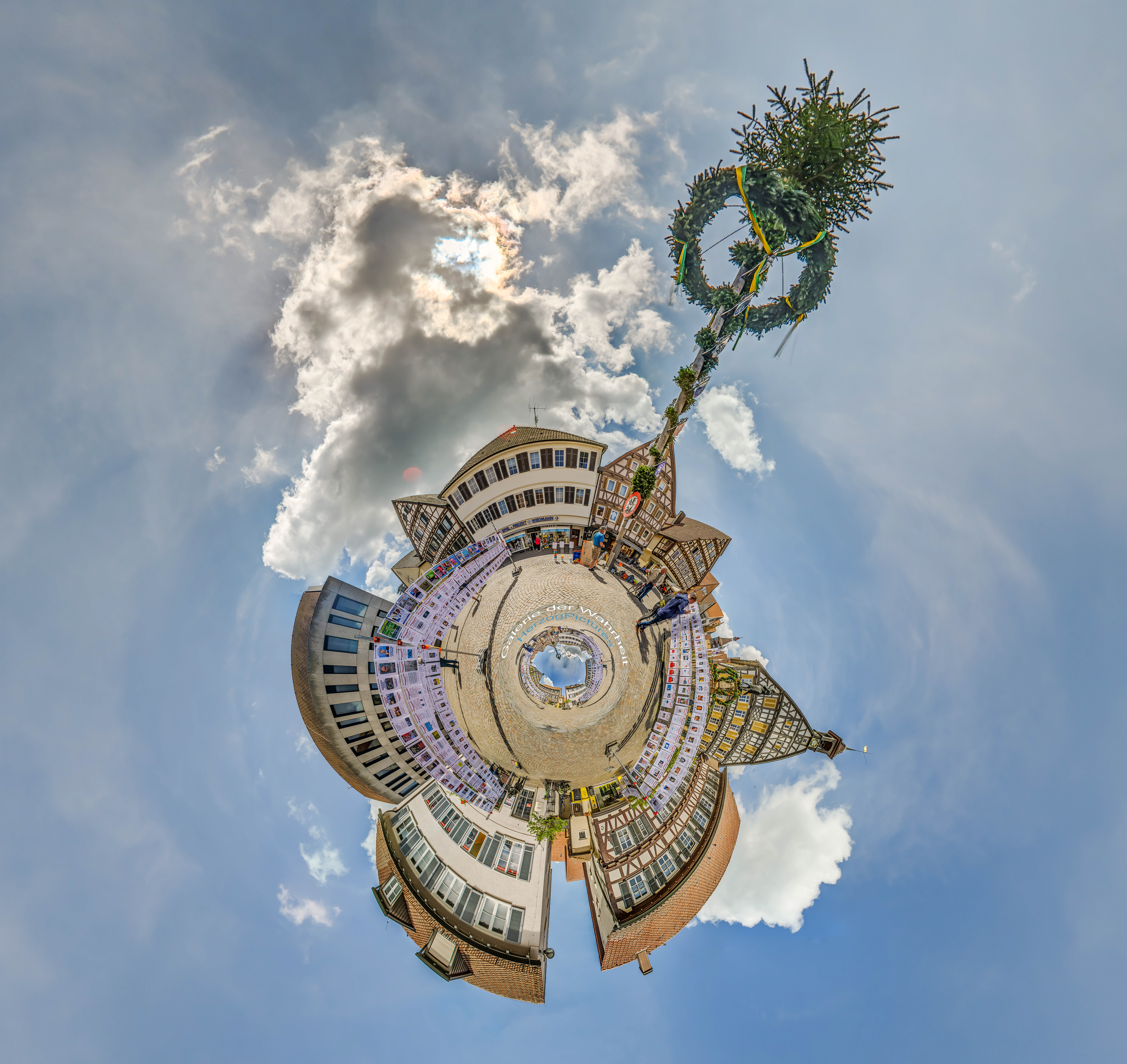 Winnenden Marktplatz Galerie der Wahrheit