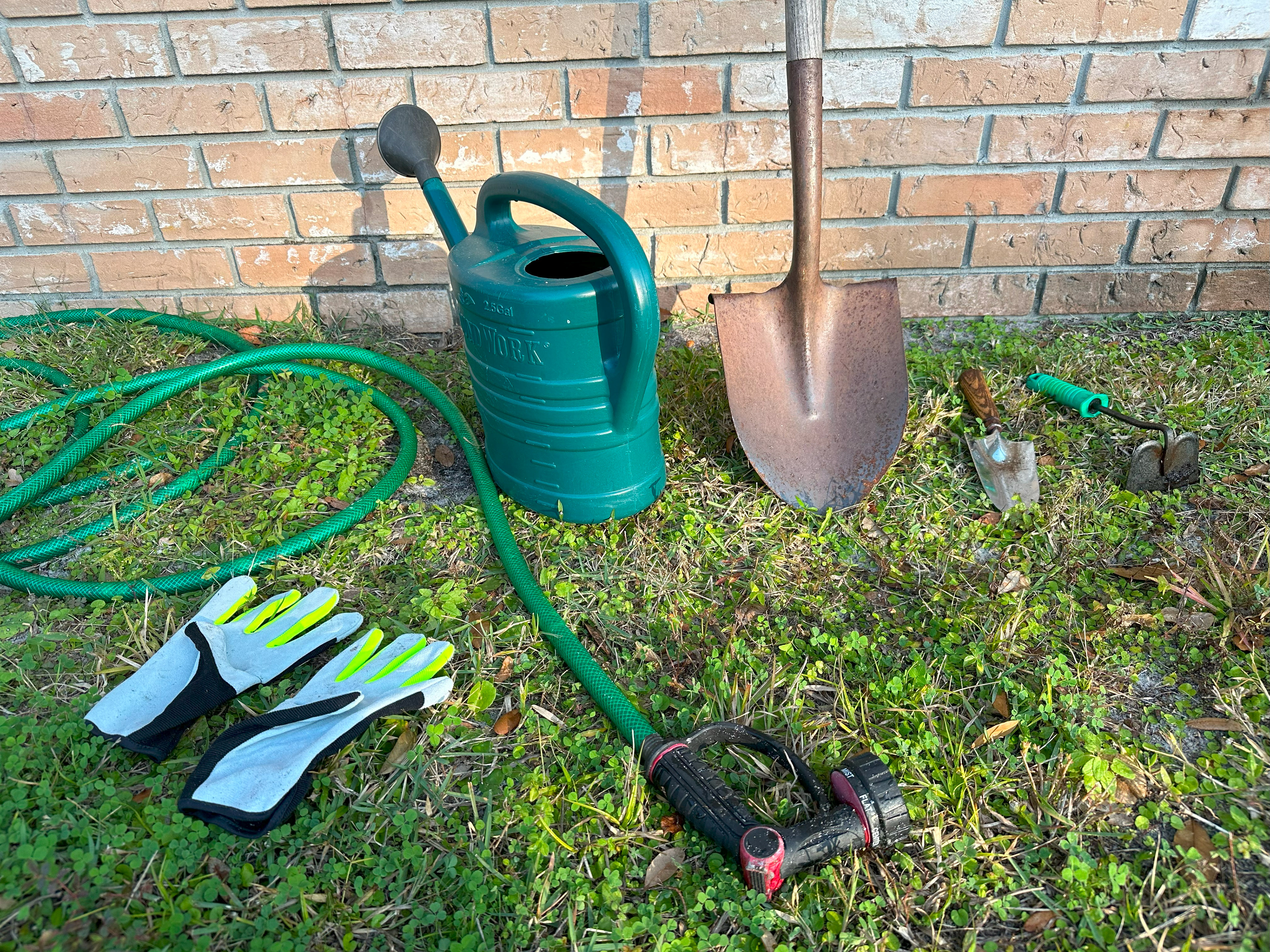 Garden tools that I used for my raised garden 2024