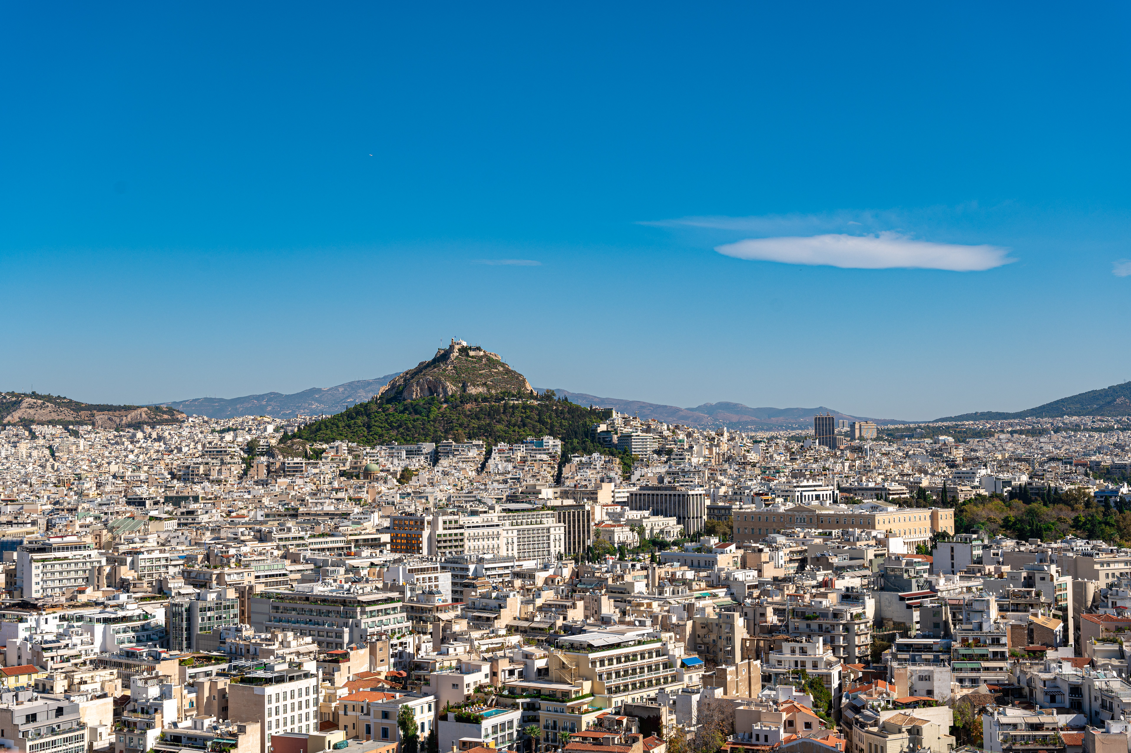 uitzicht op de Likavittos vanuit de Akropolis.