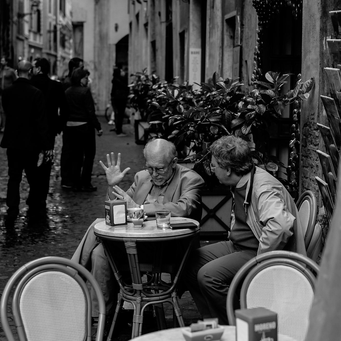 Roman Cafe