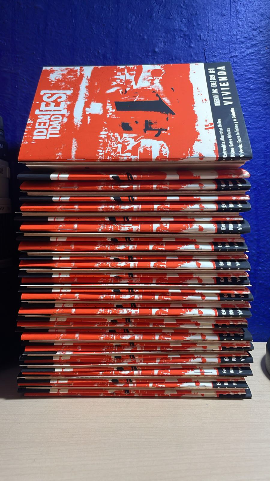 Colección de IDENTIDAD[ES]