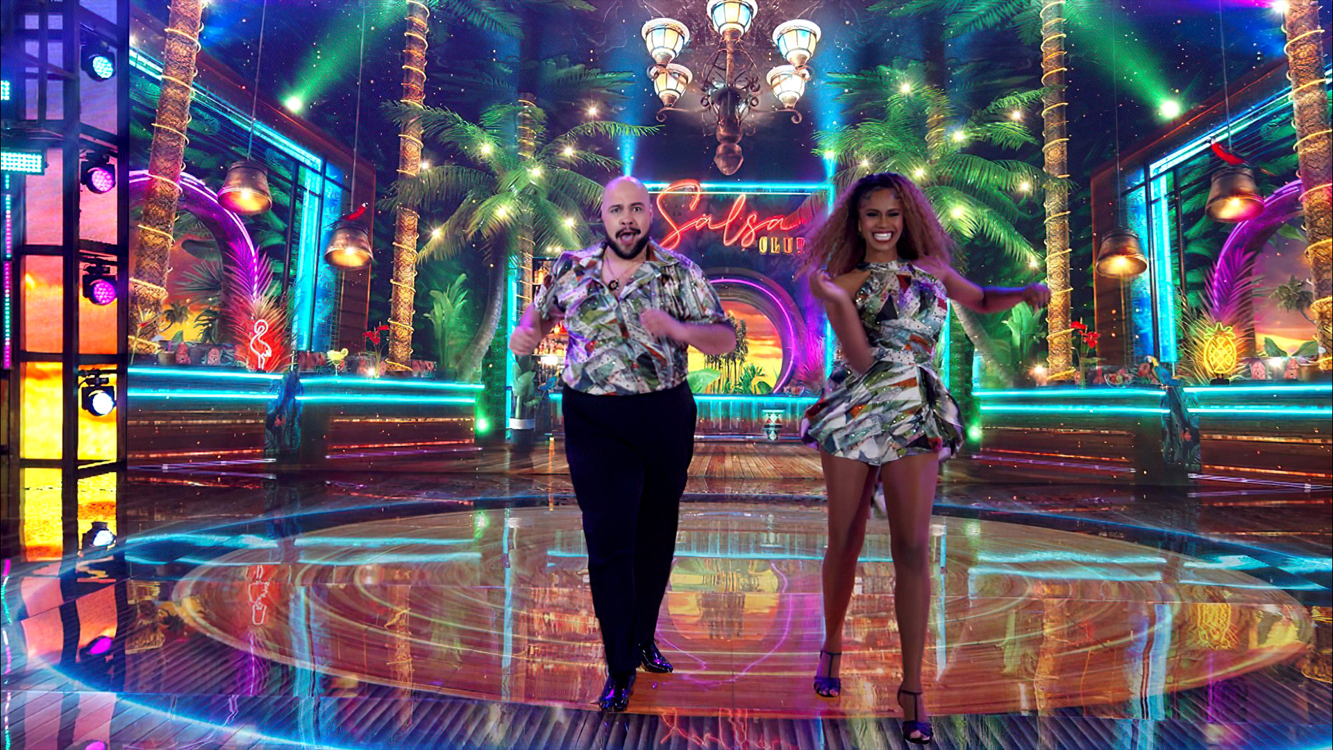 Tiago Abravanel e Brennda Martins dançam Salsa no Super Dança dos Famosos 2021