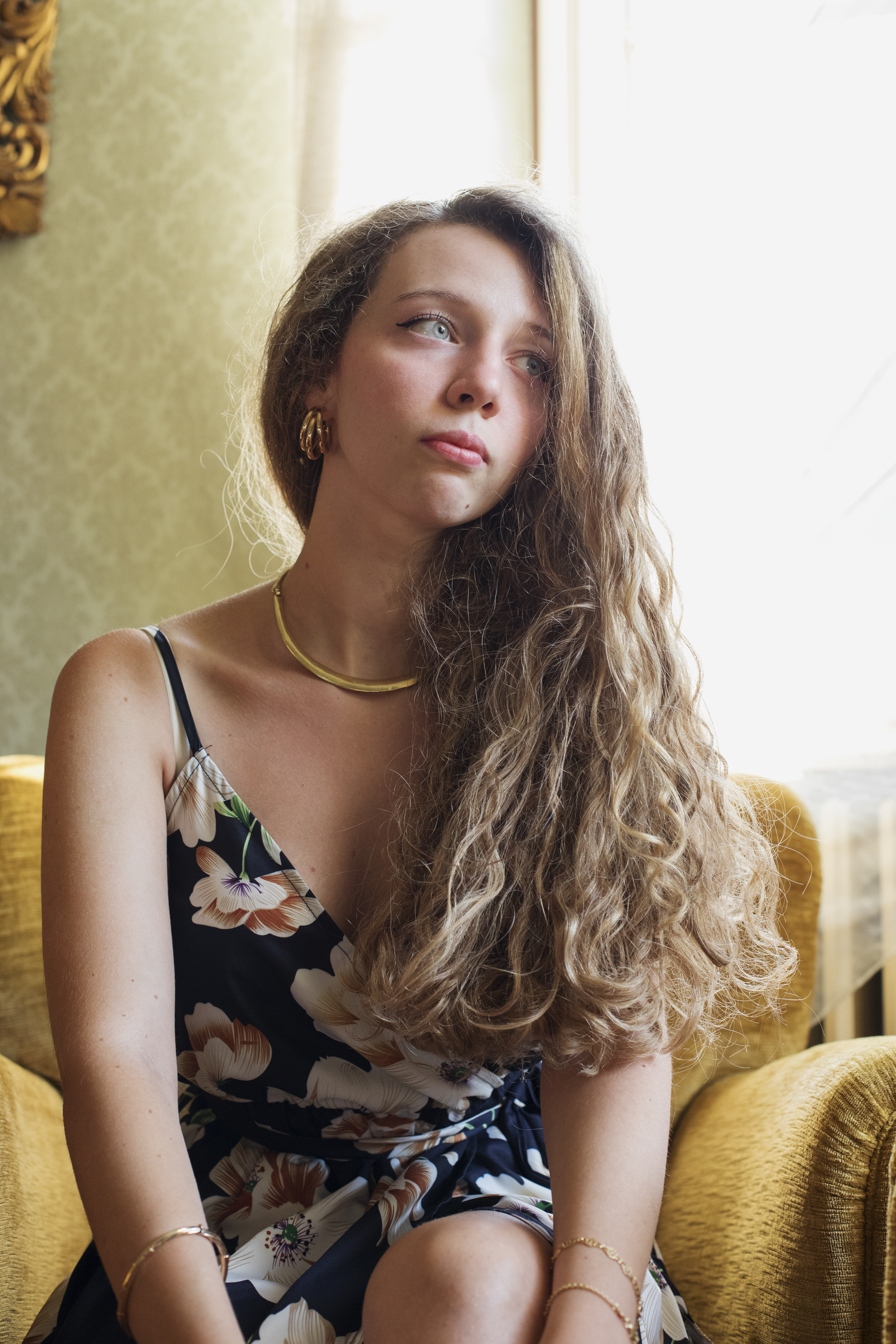Elisabetta's Portrait taken with a Canon EOS 5D Mark IV